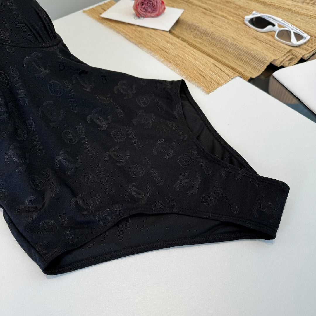 CC 26s One-Piece Bikini Black 201803