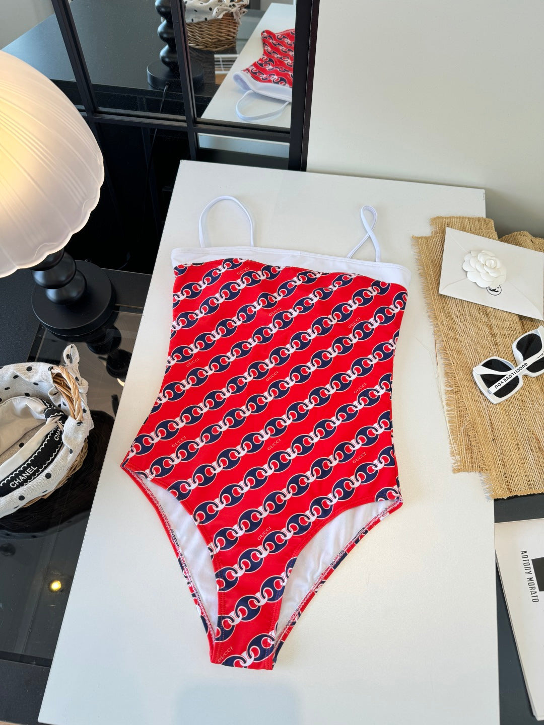 Gucci 26s One-Piece White Red Cotton 184229