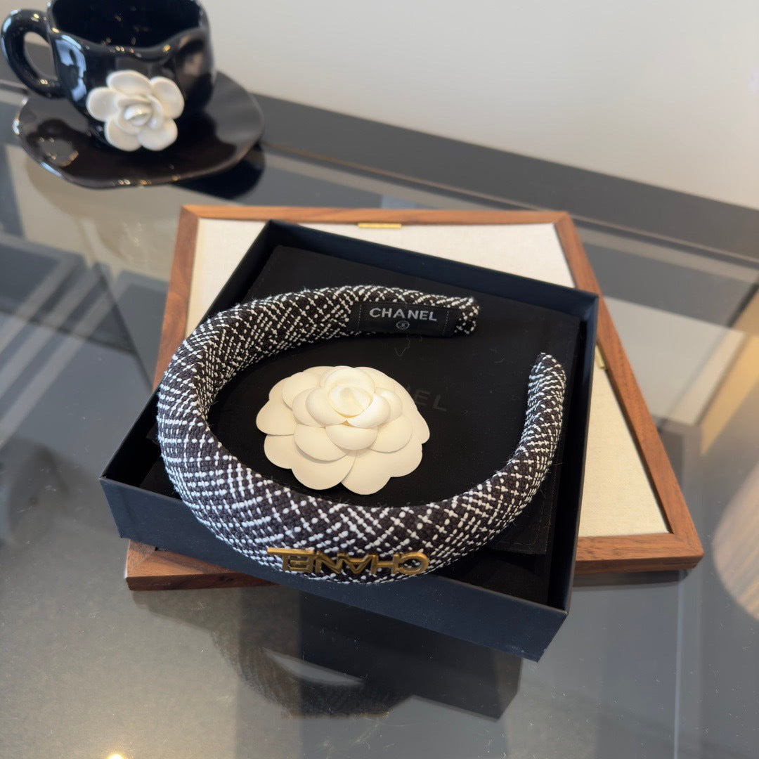 CC 26s Black Headband 275572