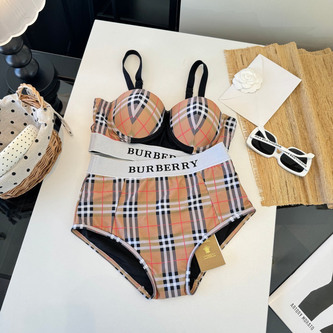 Burberry Two-Piece Bikini 310991
