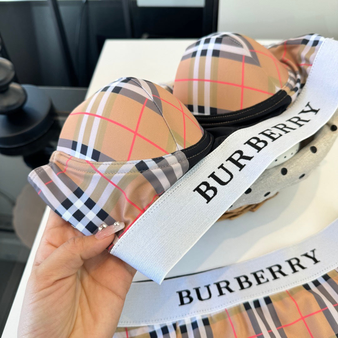 Burberry Two-Piece Bikini 310991