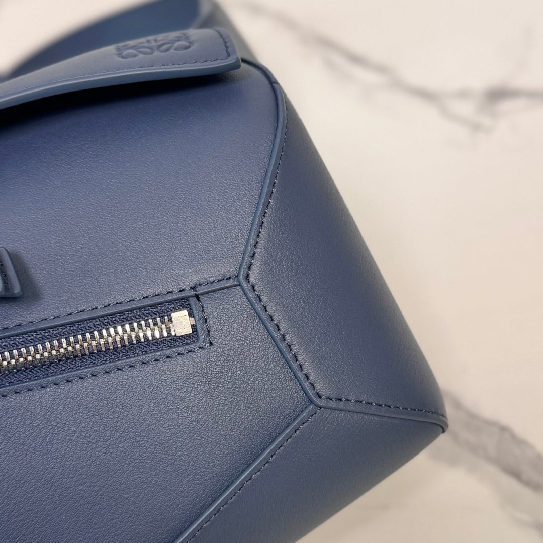 Loewe Puzzle Waist Bag 24 Navy Blue Cowhide