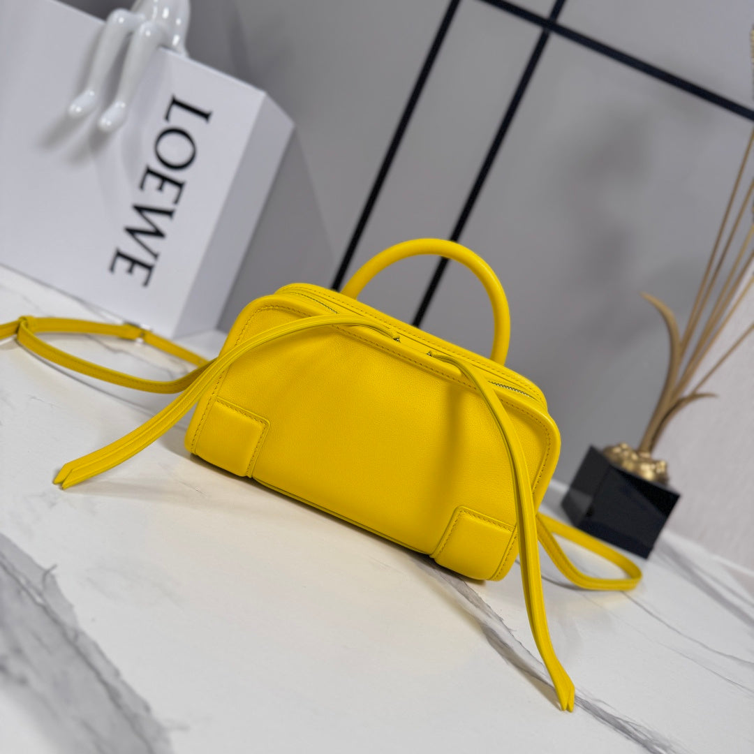 Loewe 2026 Amazona 180 Bag 20cm Yellow Soft Calfskin 289384