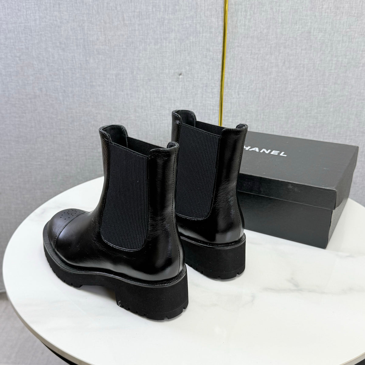 Chanel 26s Chelsea Boots Black Leather 167784