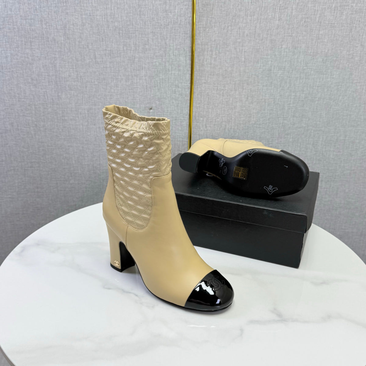 Chanel 26s Quilted Ankle Boots Beige Leather 167803