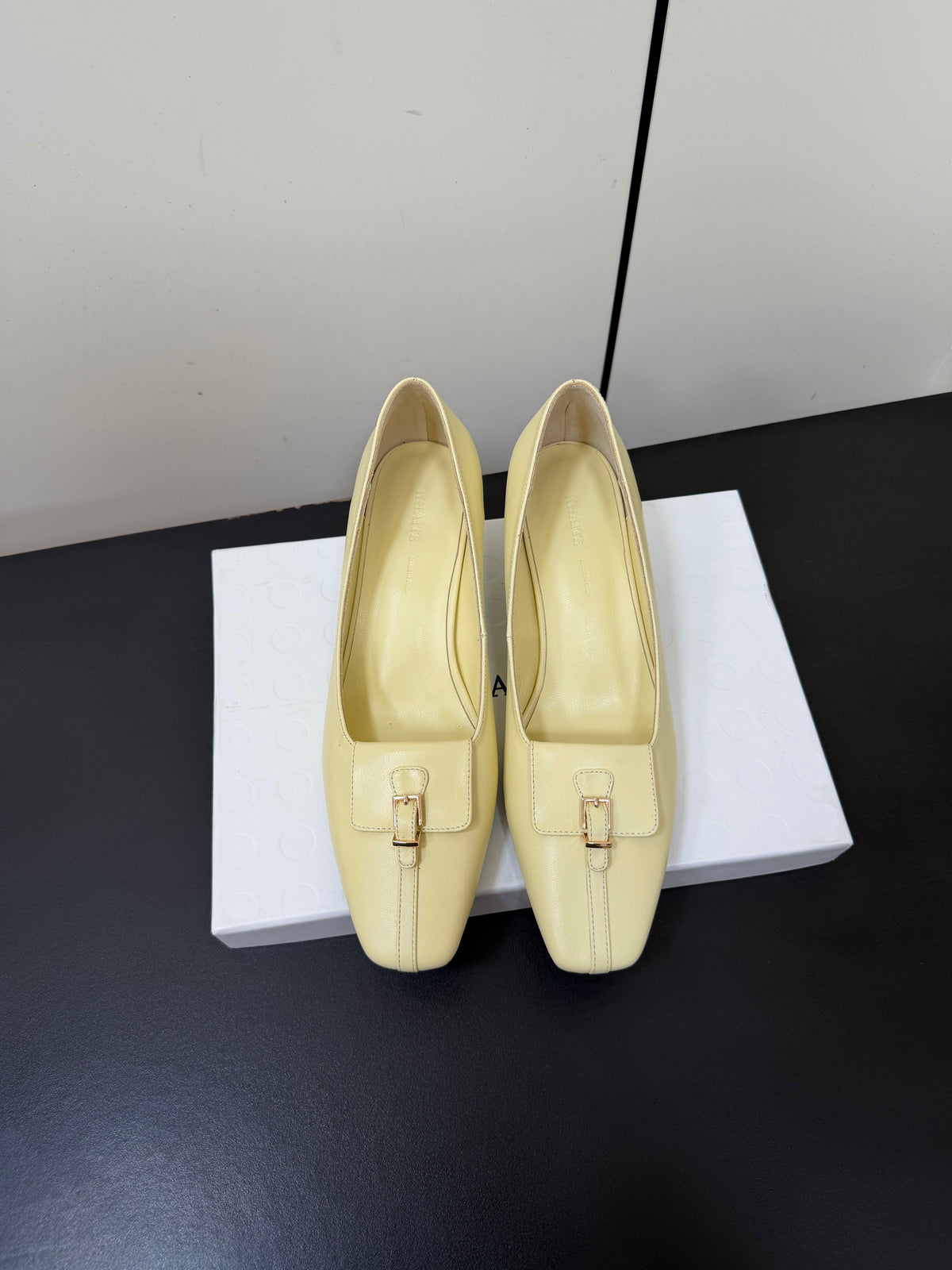 Khaite 26s Celia Pumps 5.5cm Butter Leather 909450