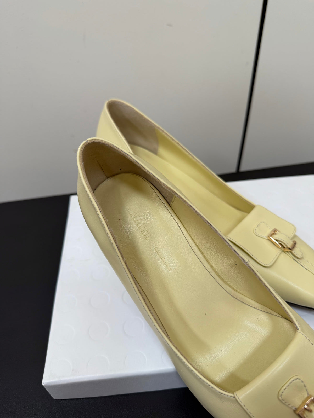 Khaite 26s Celia Pumps 5.5cm Butter Leather 909450