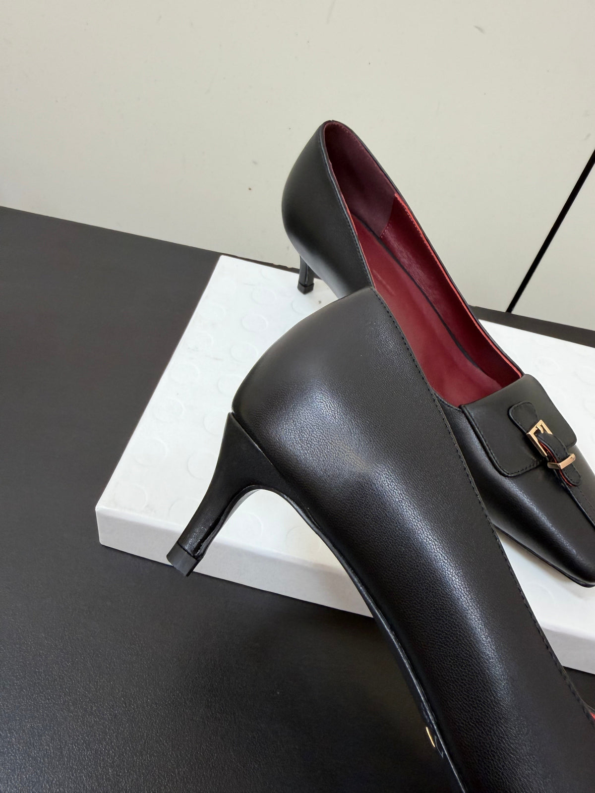 Khaite 26s Celia Pumps 5.5cm Black Leather 909452