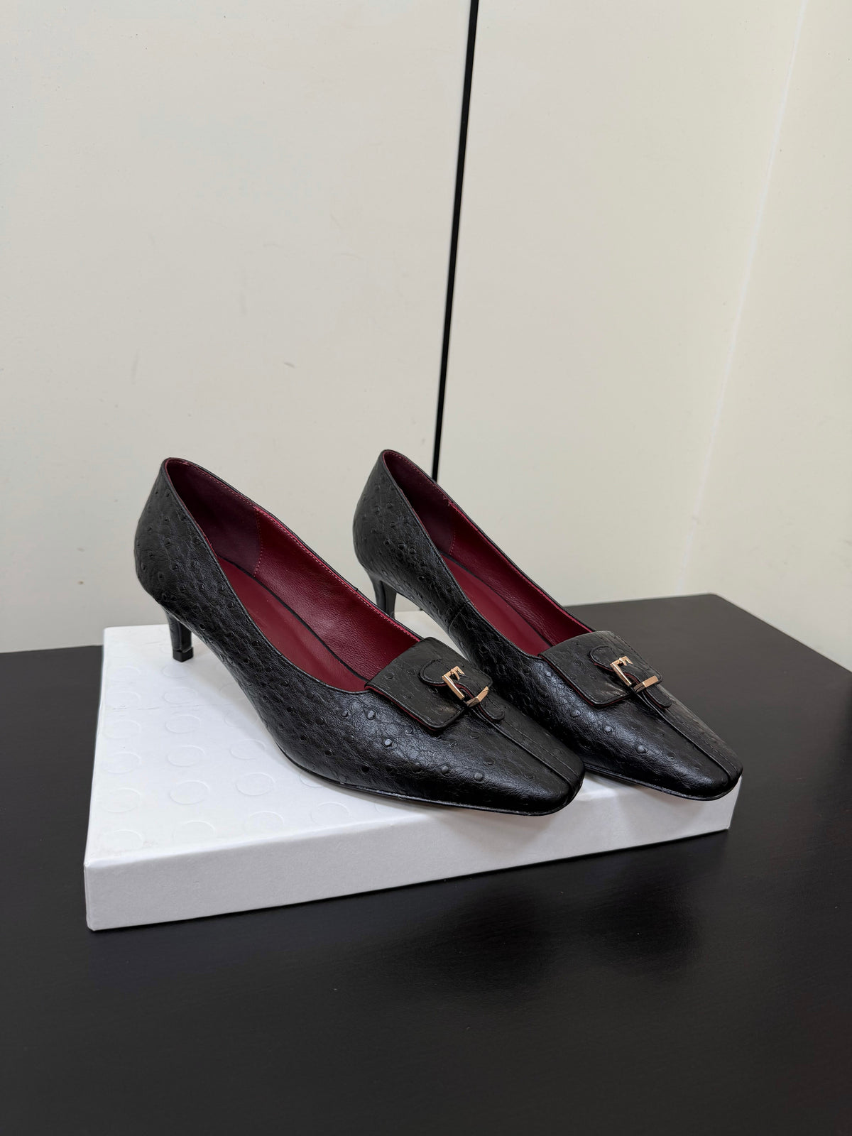 Khaite 26s Celia Pumps 5.5cm Black Leather 909454