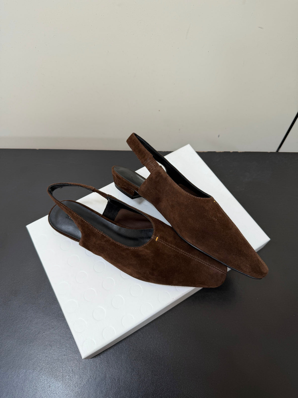 Khaite 26s Celia Slingbacks 2.5cm Brown Suede 909455