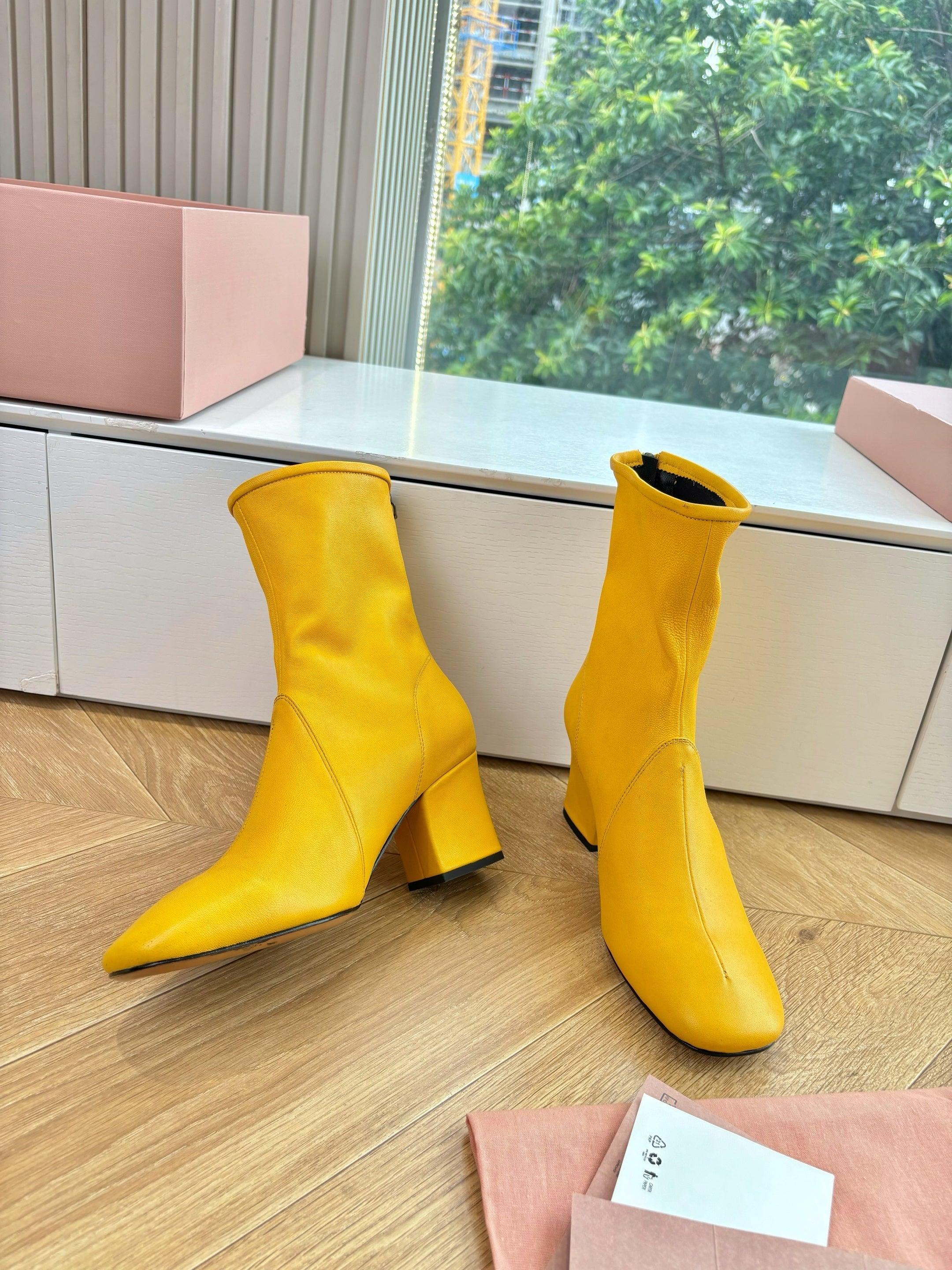 Miu Bootie Yellow  Nappa Leather 506641