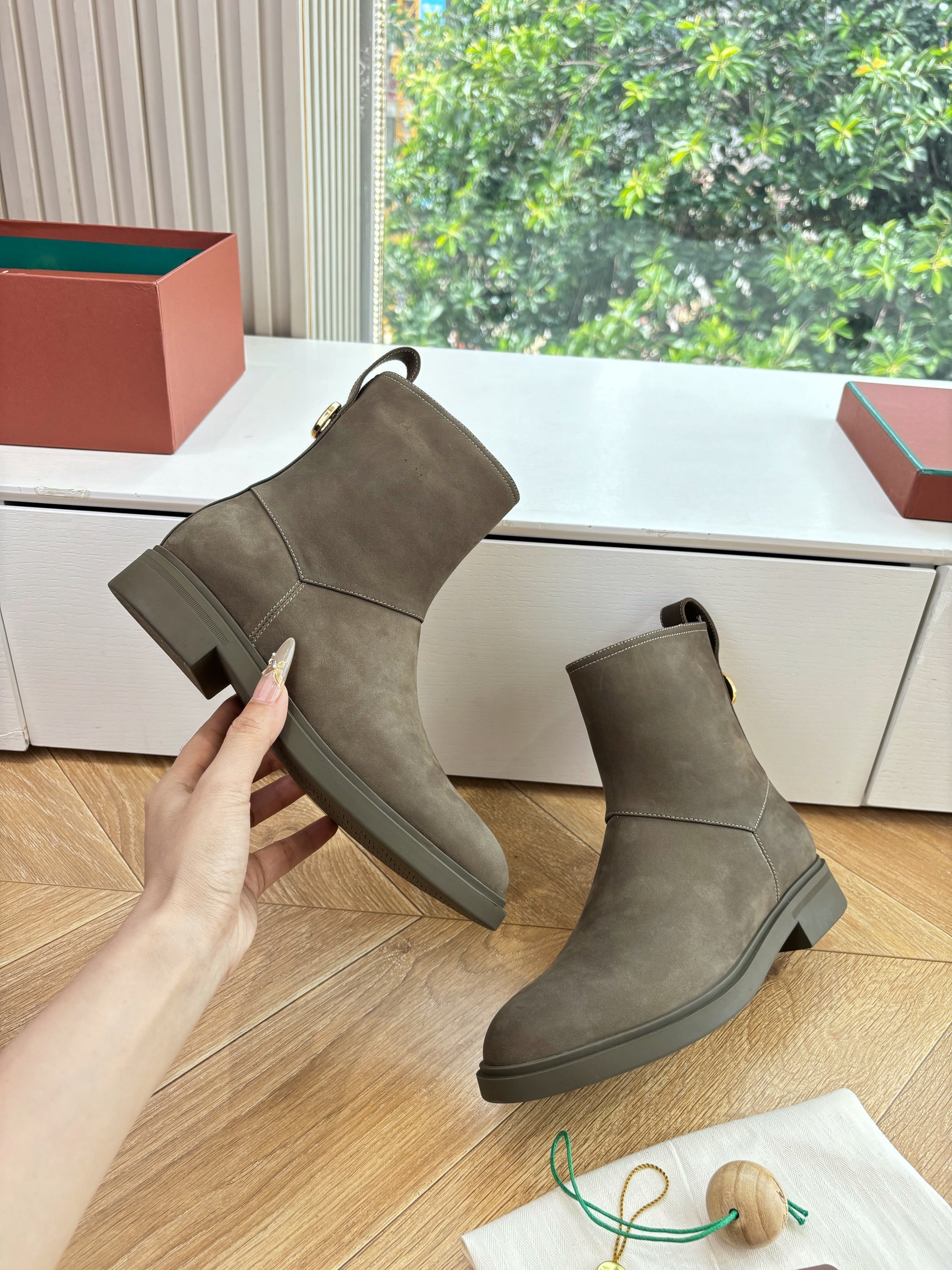 LP Kilda Ankle  Boots Olive Green Suede 507410