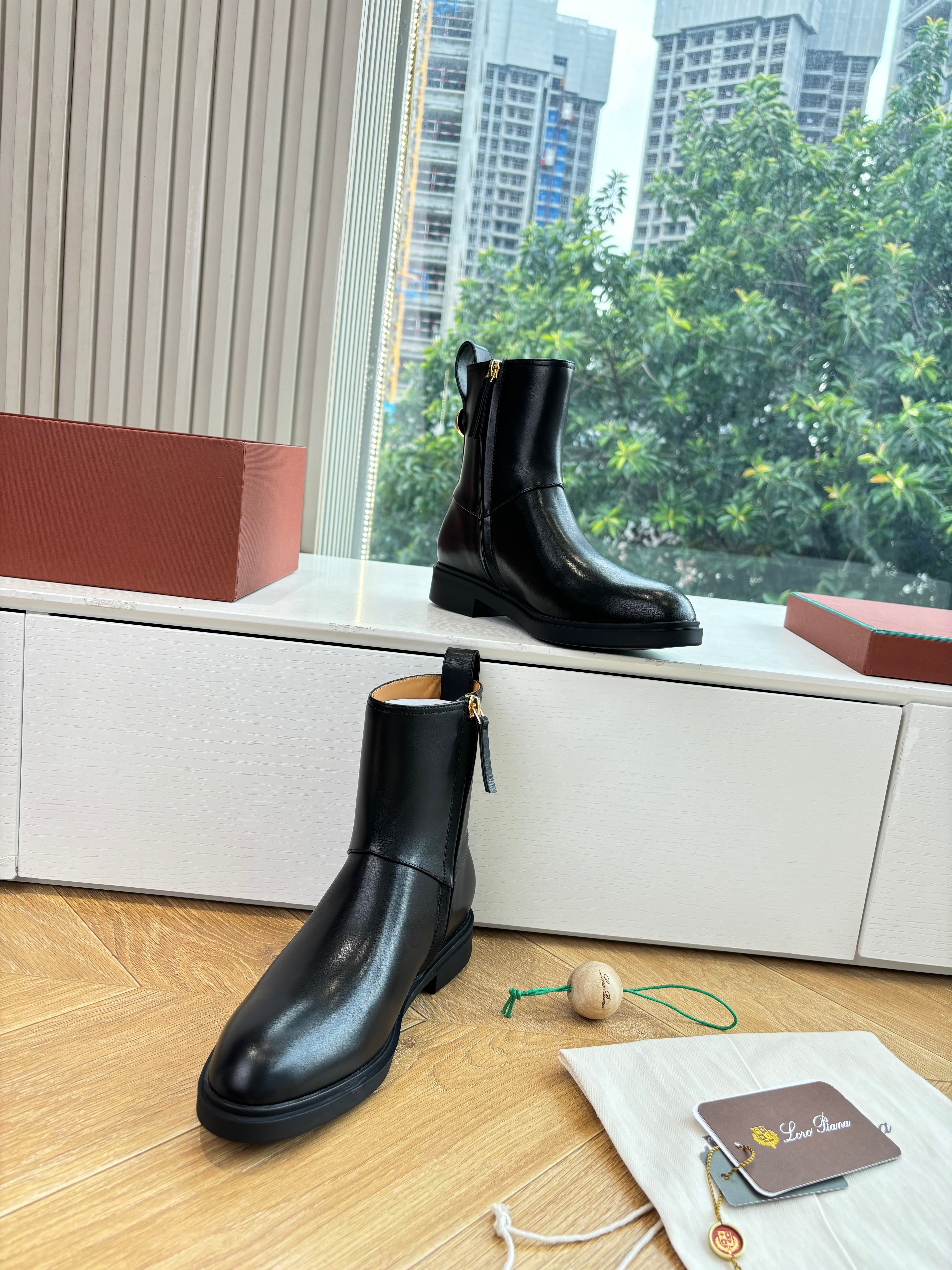 LP Kilda Ankle  Boots Black Leather 507409