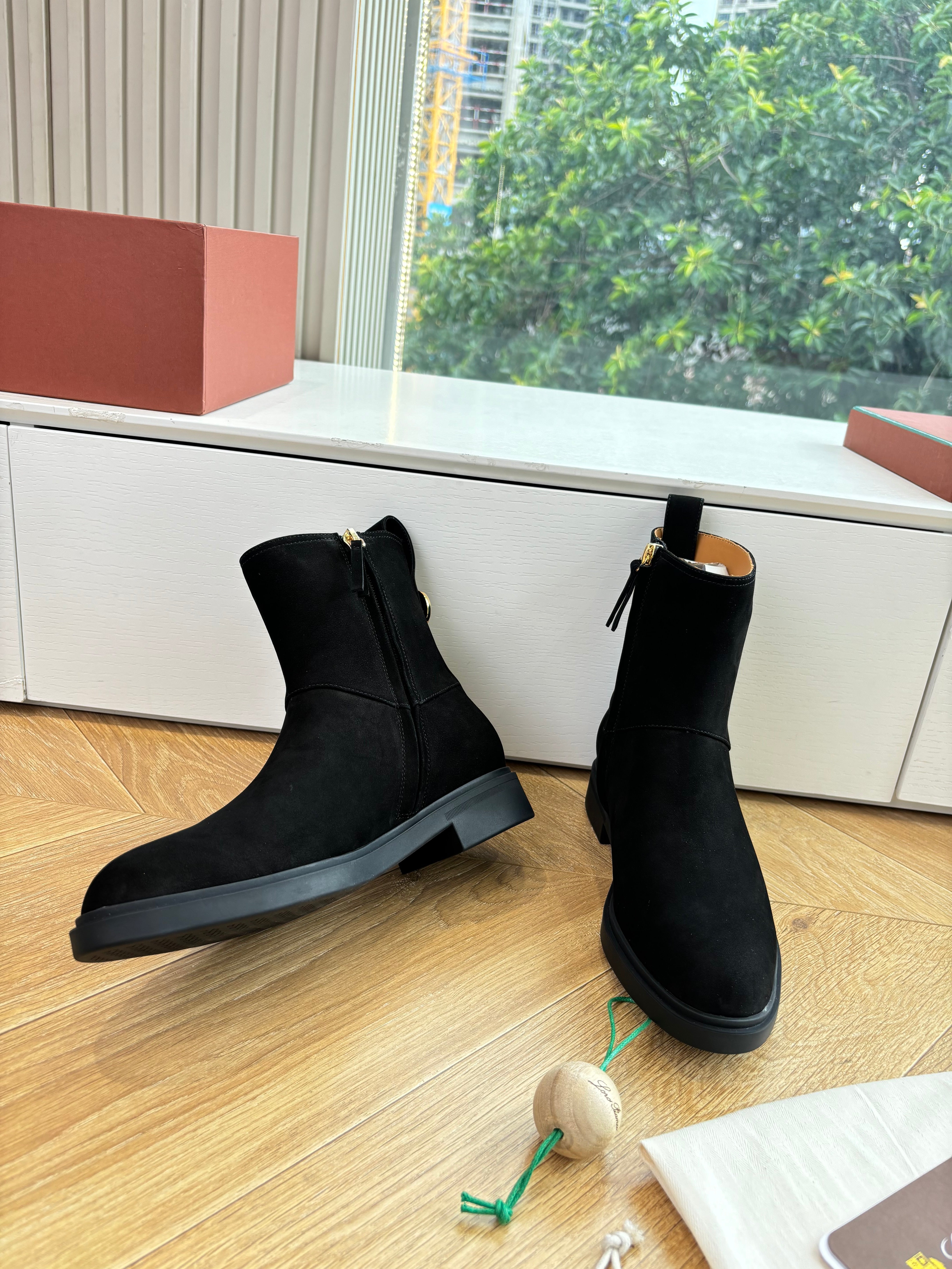 LP Kilda Ankle  Boots Black Suede 507412