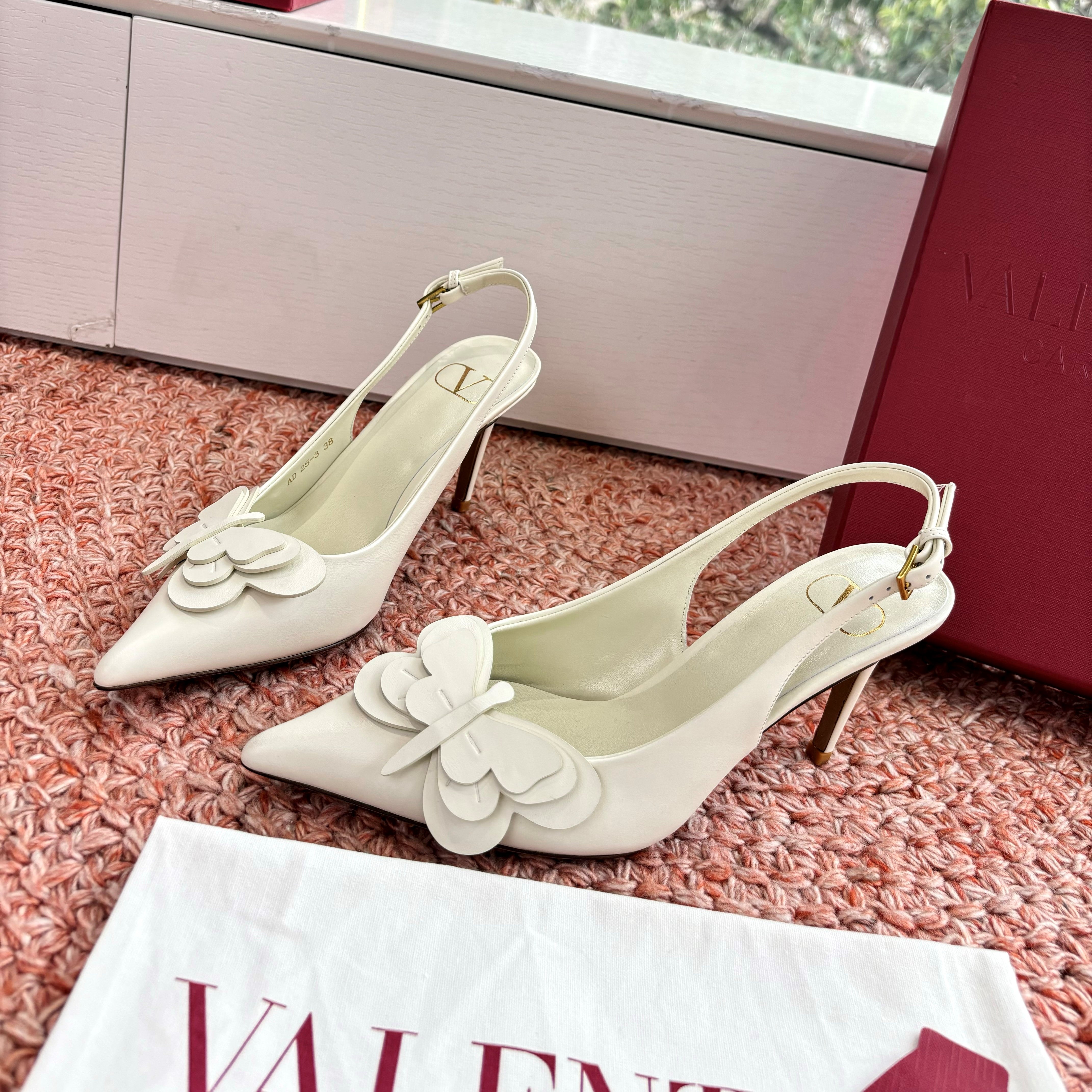VT 26s Butterfly Slingback White Leather 604040