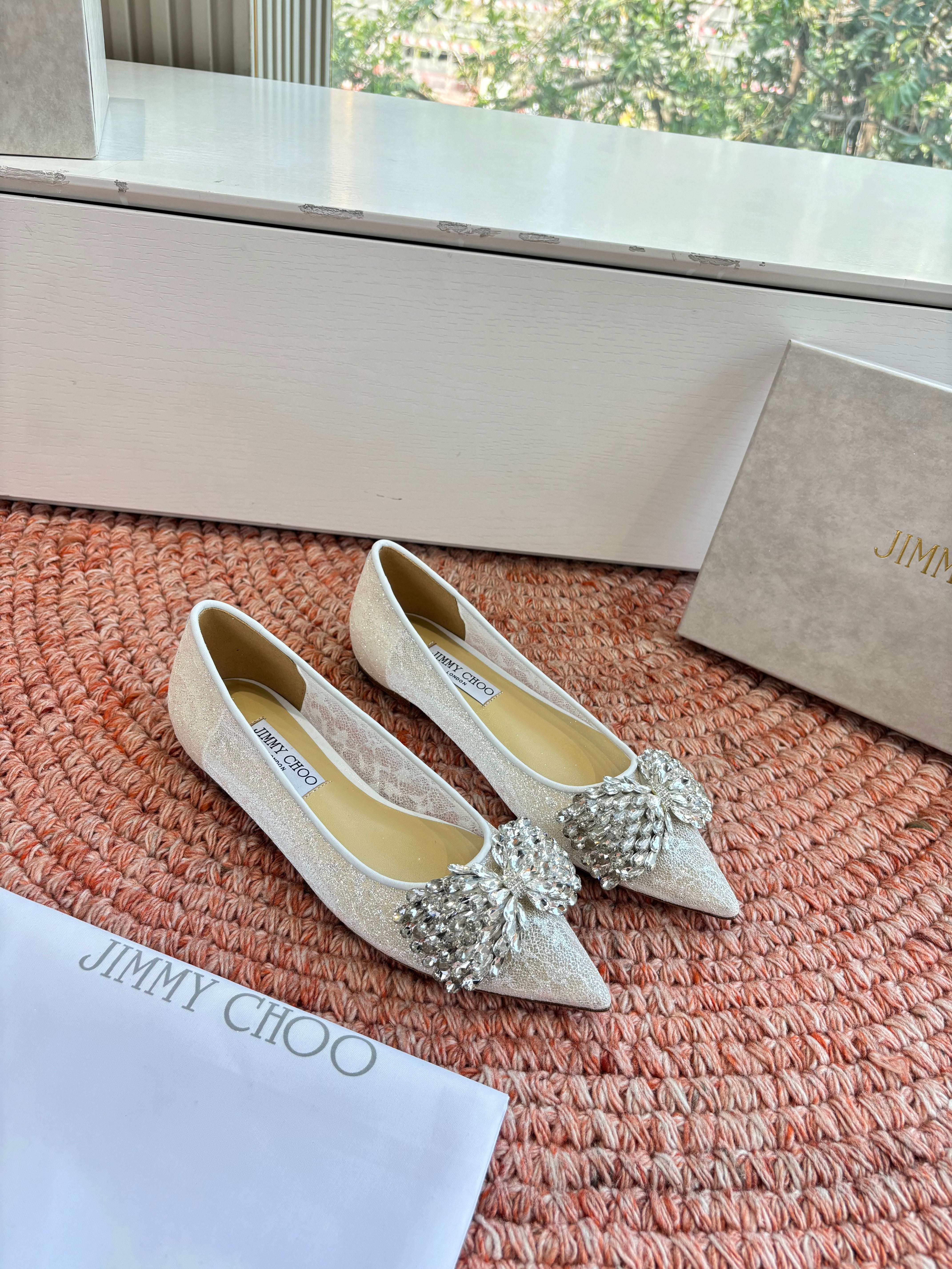 JC 26s Rhinestone Auria Ballet Flats White Mesh 648214
