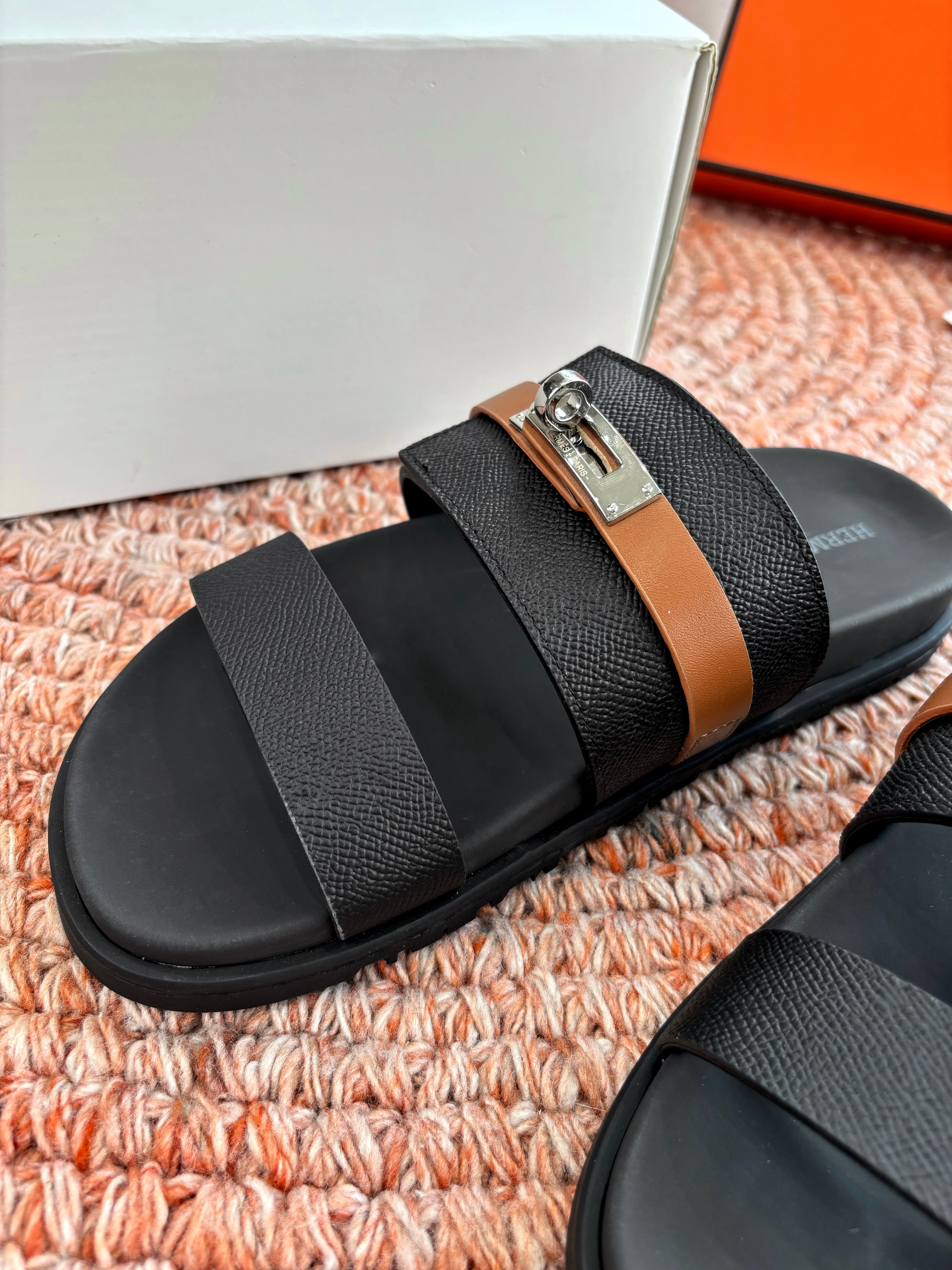 HM Jackson Sandal Black Epsom Leather 648477