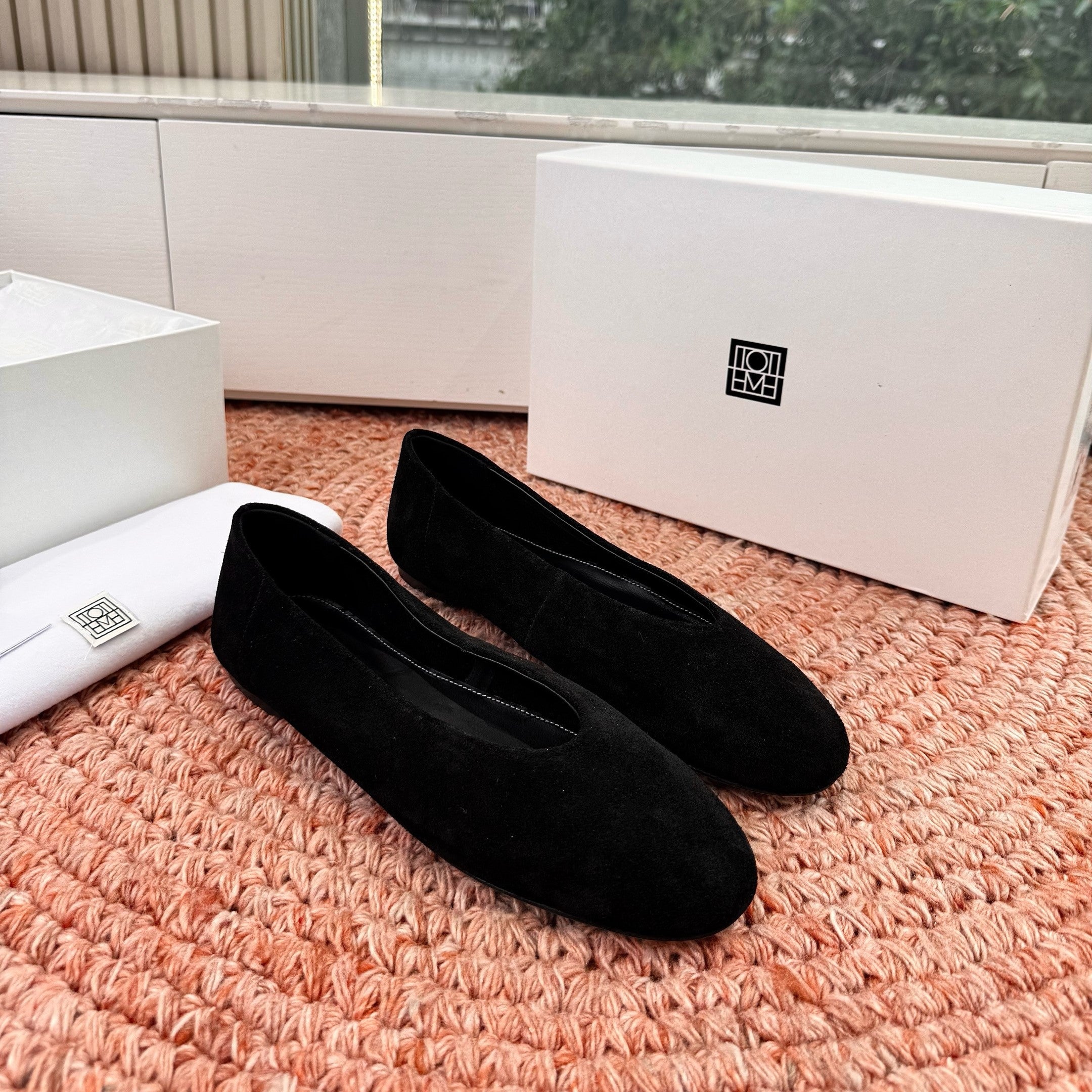 Toteme Ballerinas Black Suede 760435