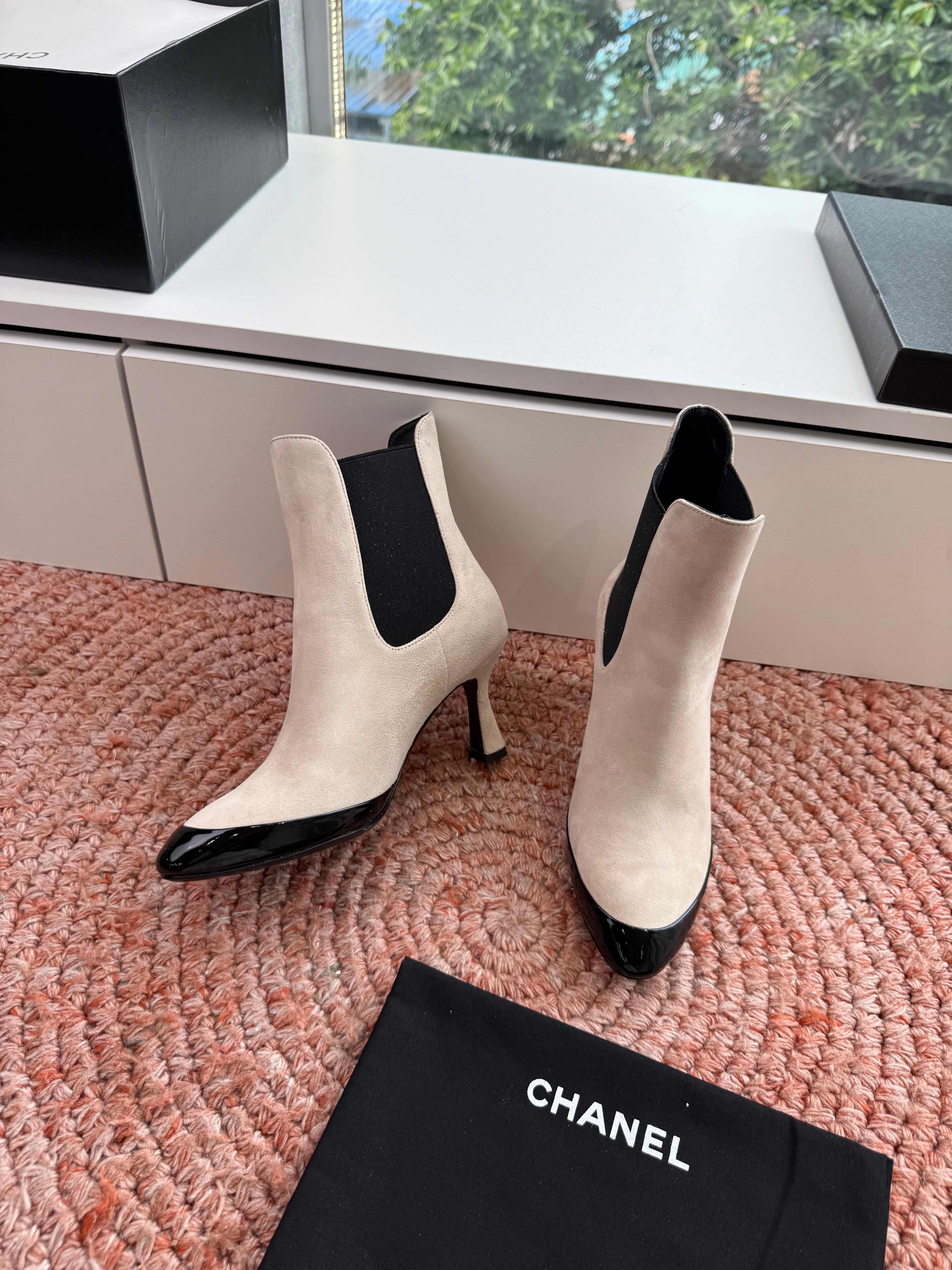 CC 26s Boot Black Khaki Suede Patent Leather 916018