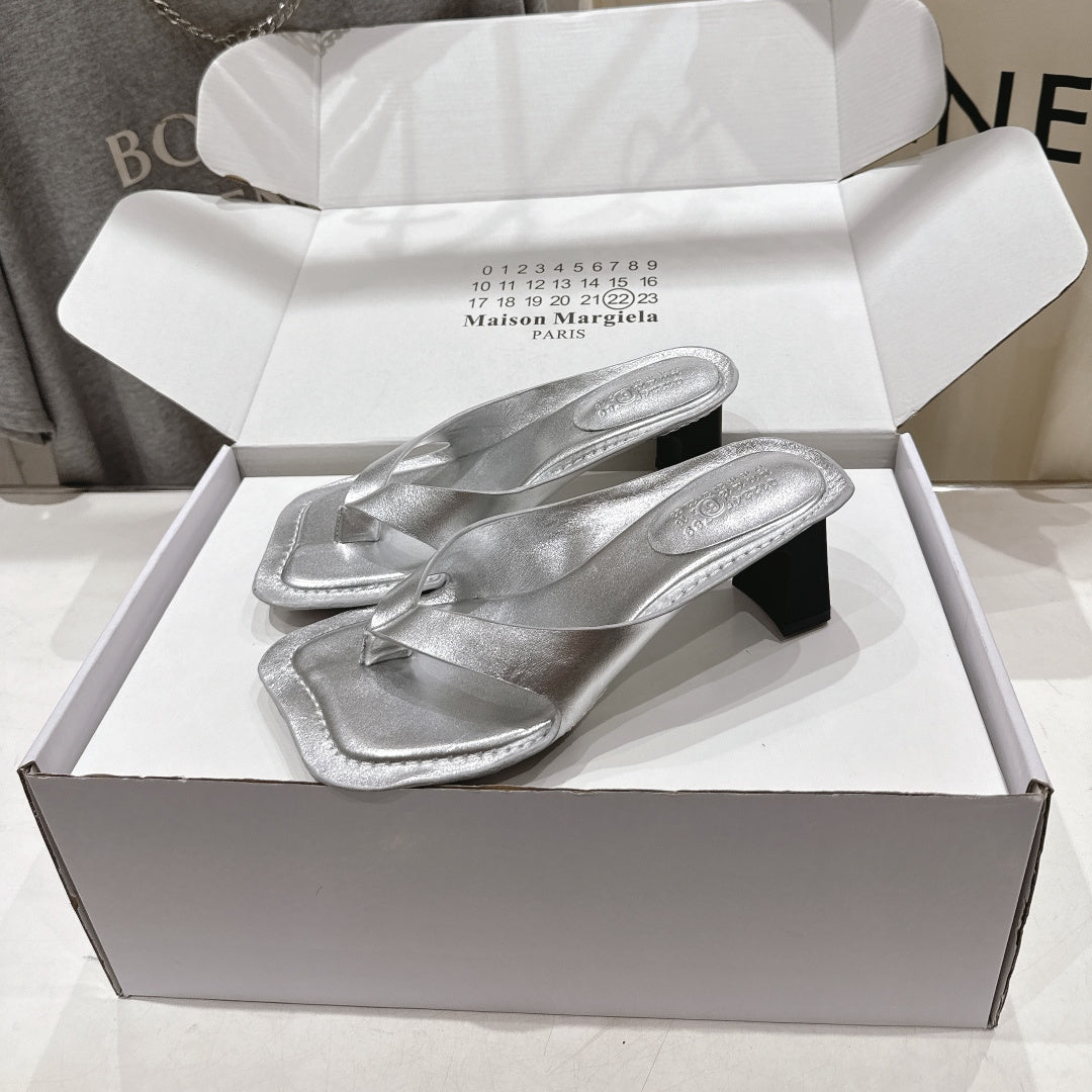 MM6 High-Heeled Flip-Flops Sliver Cowhide 896511
