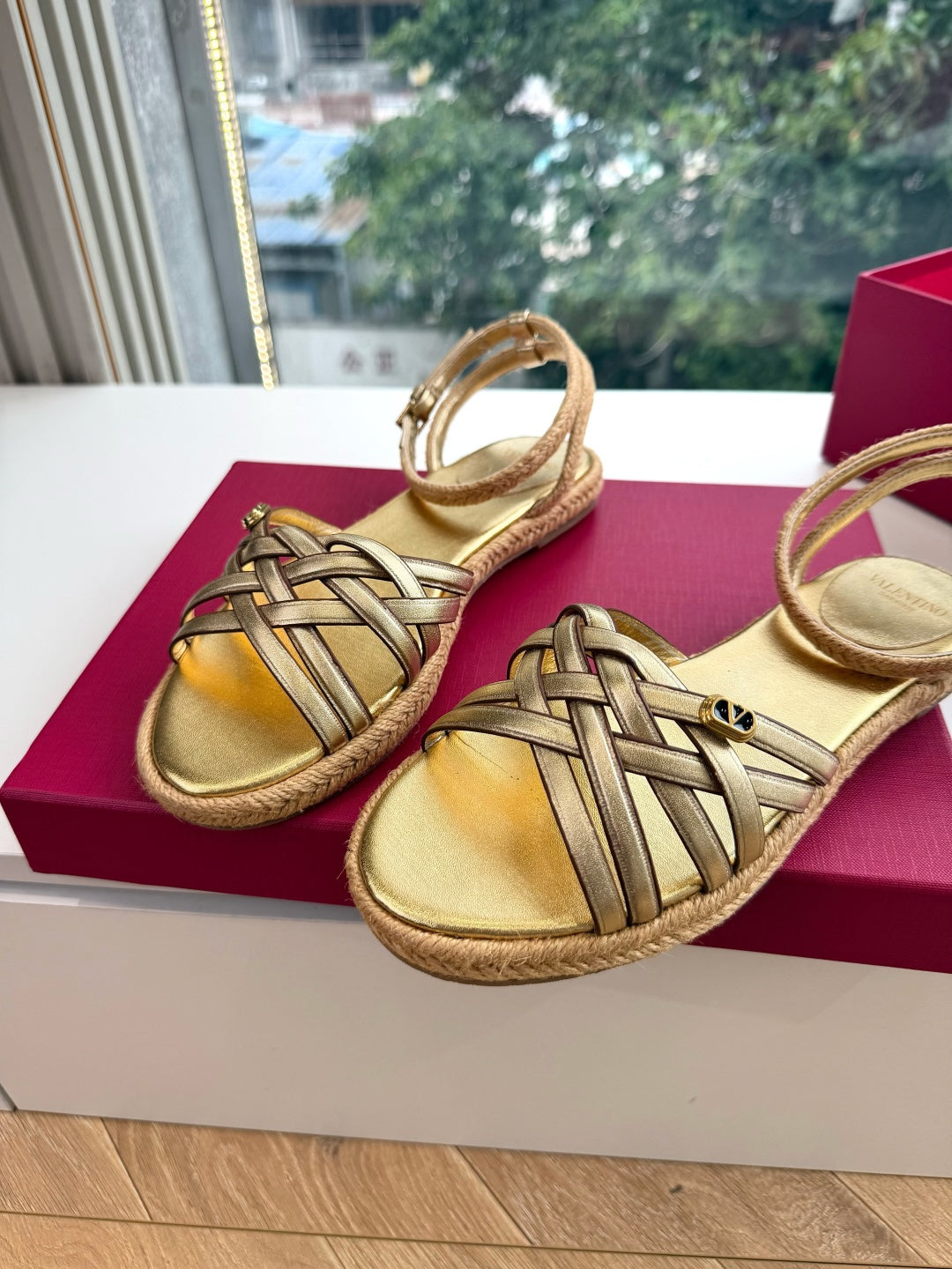 VLogo Bribri Espadrille Sandals Gold Leather 933612