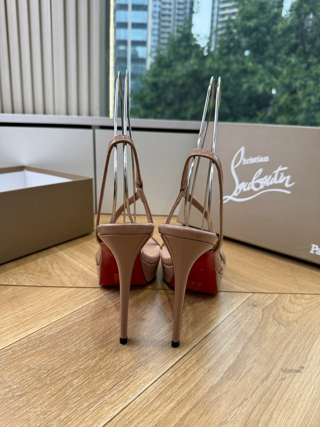 CL 26s Rosalie Alta 15cm Sandal Taupe Leather 932671