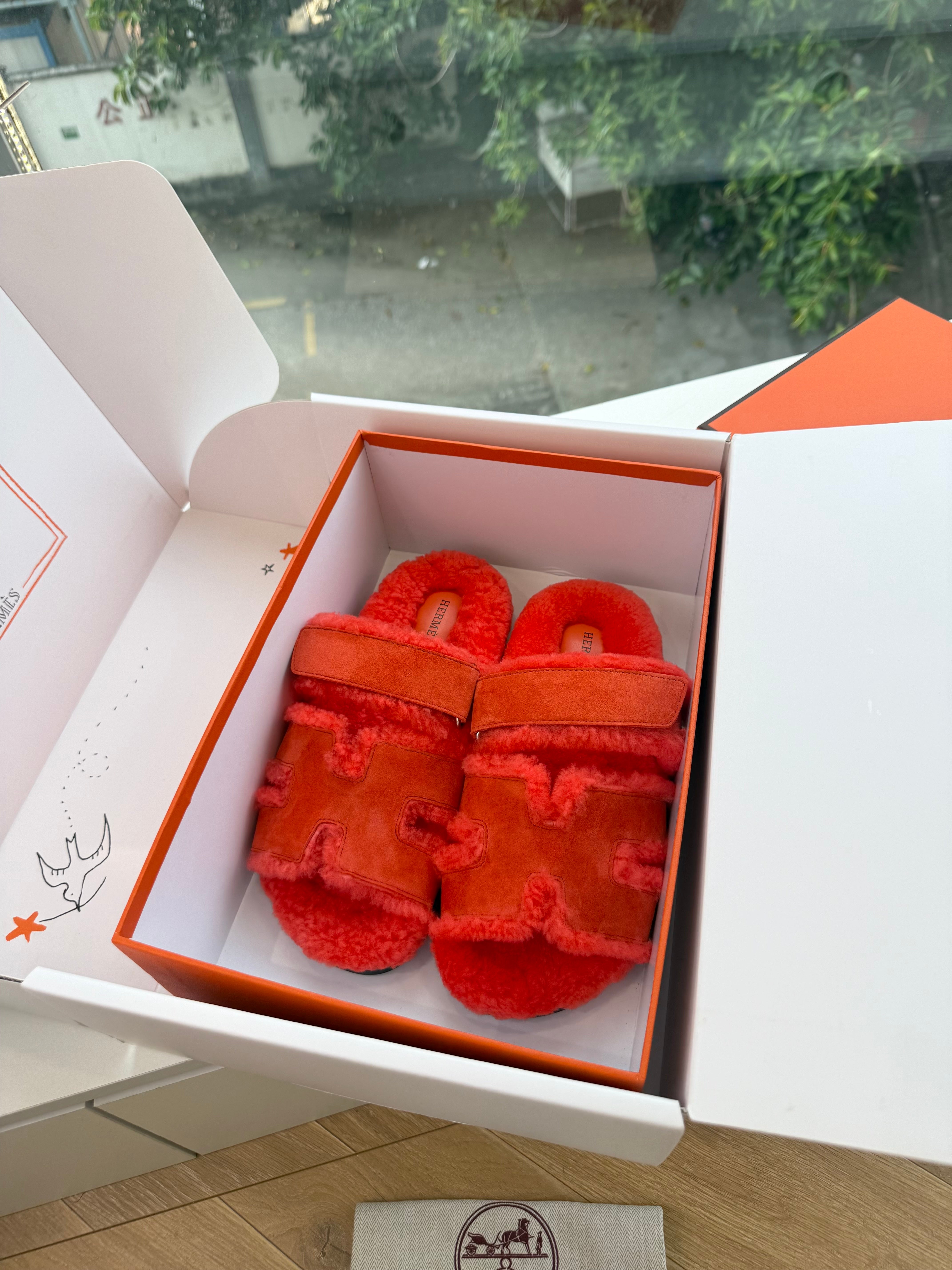HM Chypre Sandals Orange Shearling Suede 967721