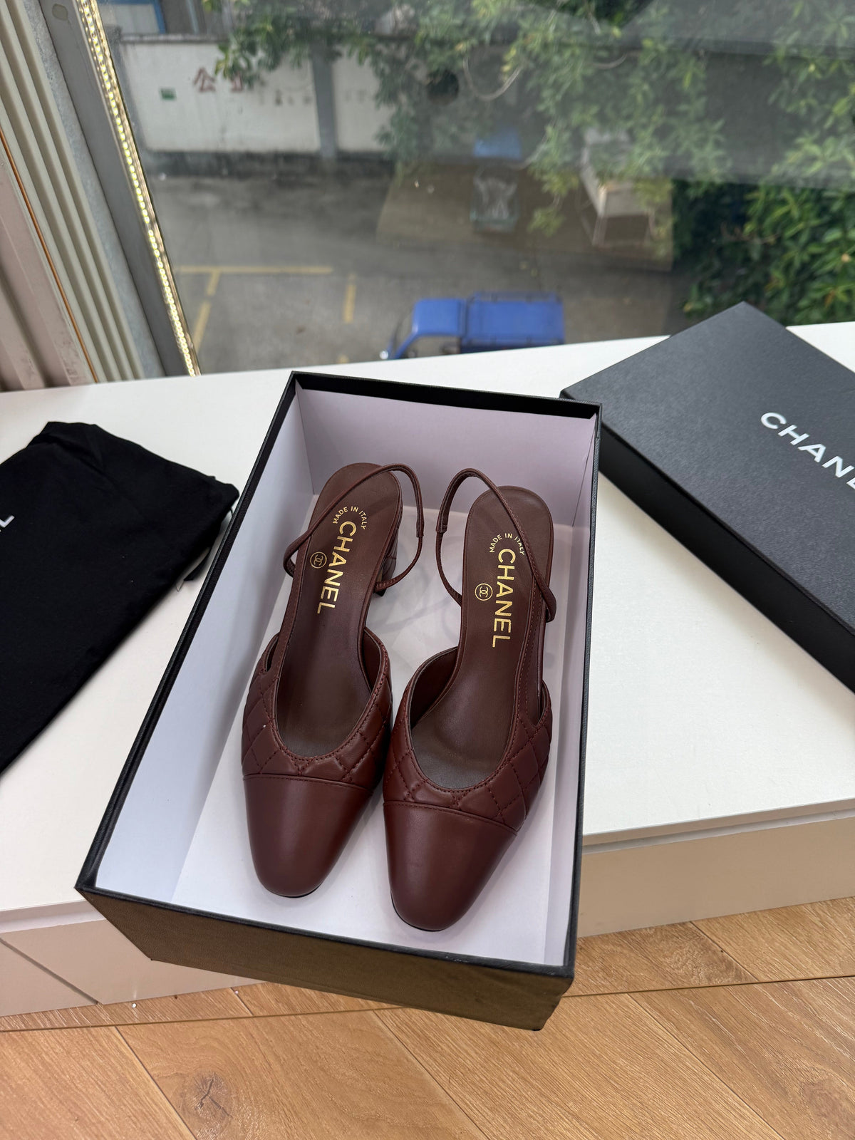 CC 26s Quilted Square Toe Slingback Pumps Brown Leather 126577