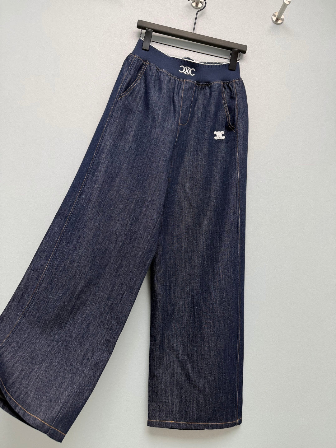 Celine 26s Waist Wide-Leg Jeans Dark Blue Denim 399309