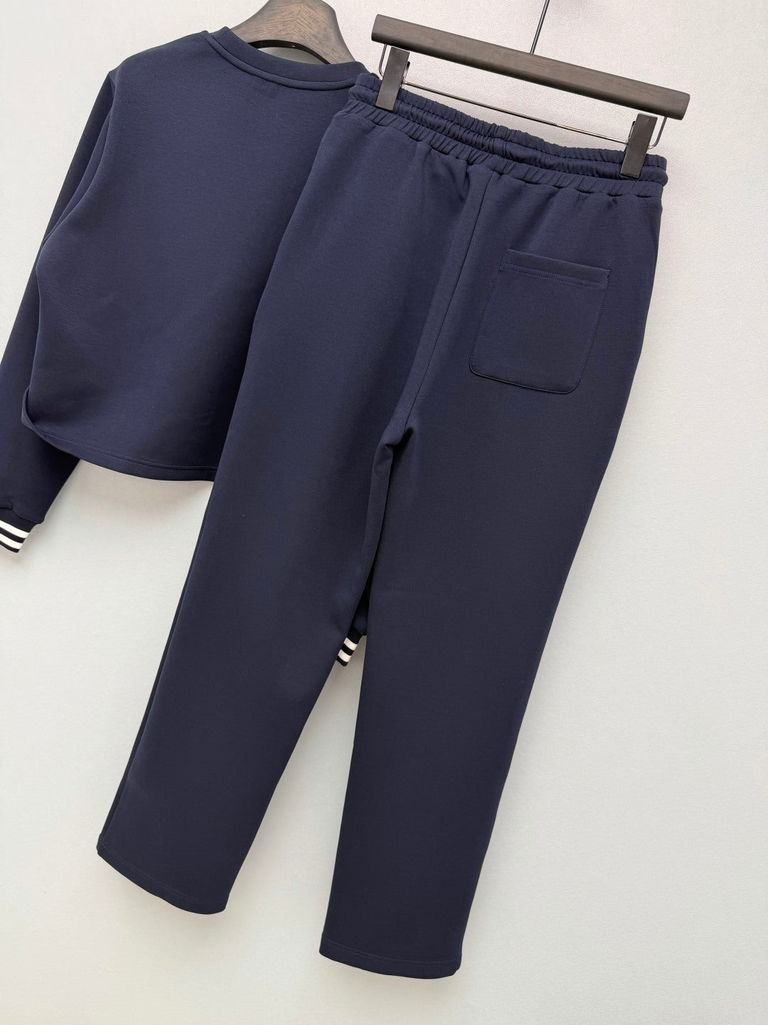 CD 26s Set Long-Sleeve Sweatshirt & Sweatpants Navy Blue Polyester 421393