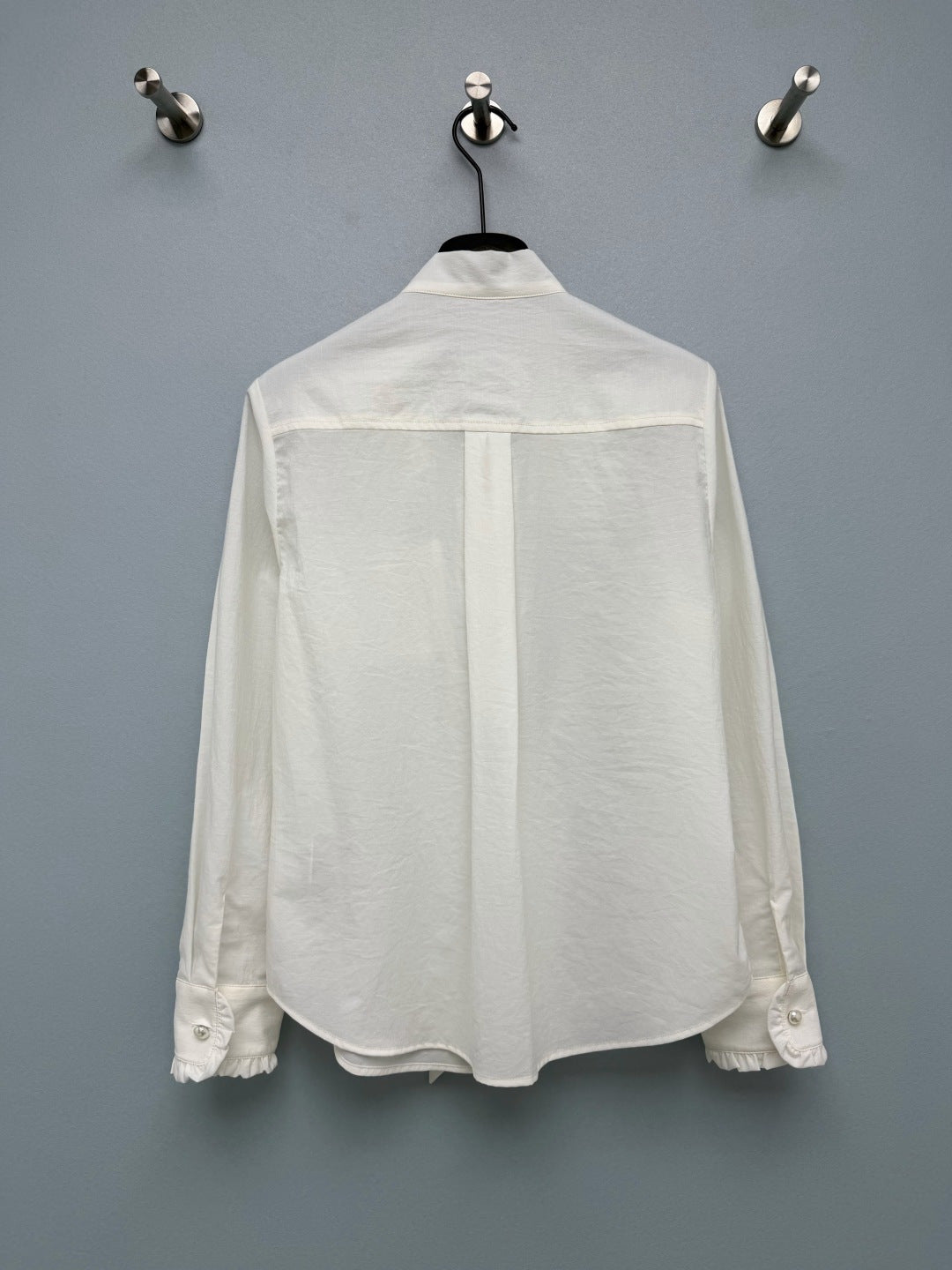 CC 26s Ruffle Oversized Collar Blouse White Polyester 421388
