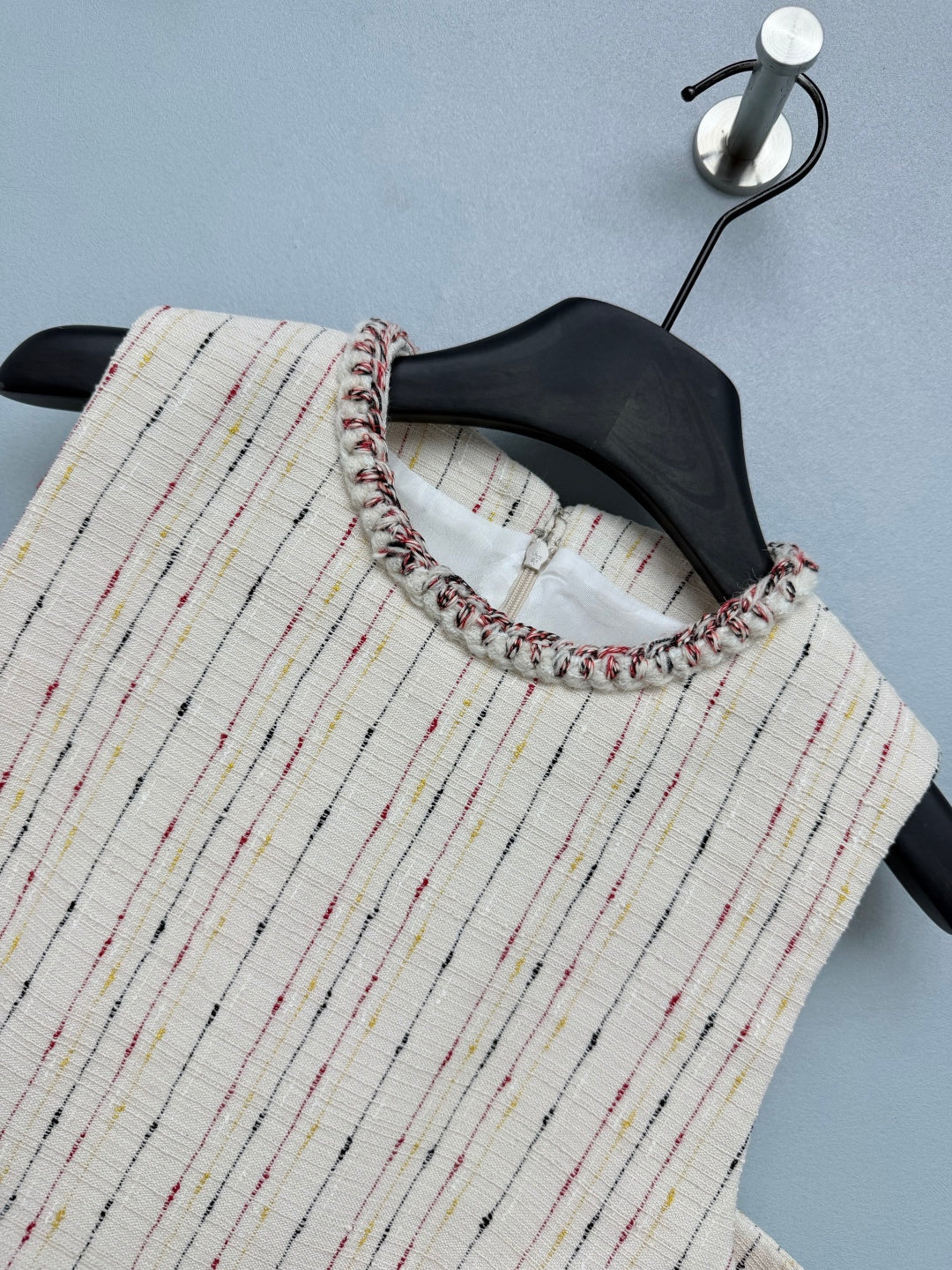 Chanel 26s Sleeveless Shift Mini Dress Cream Tweed 436033