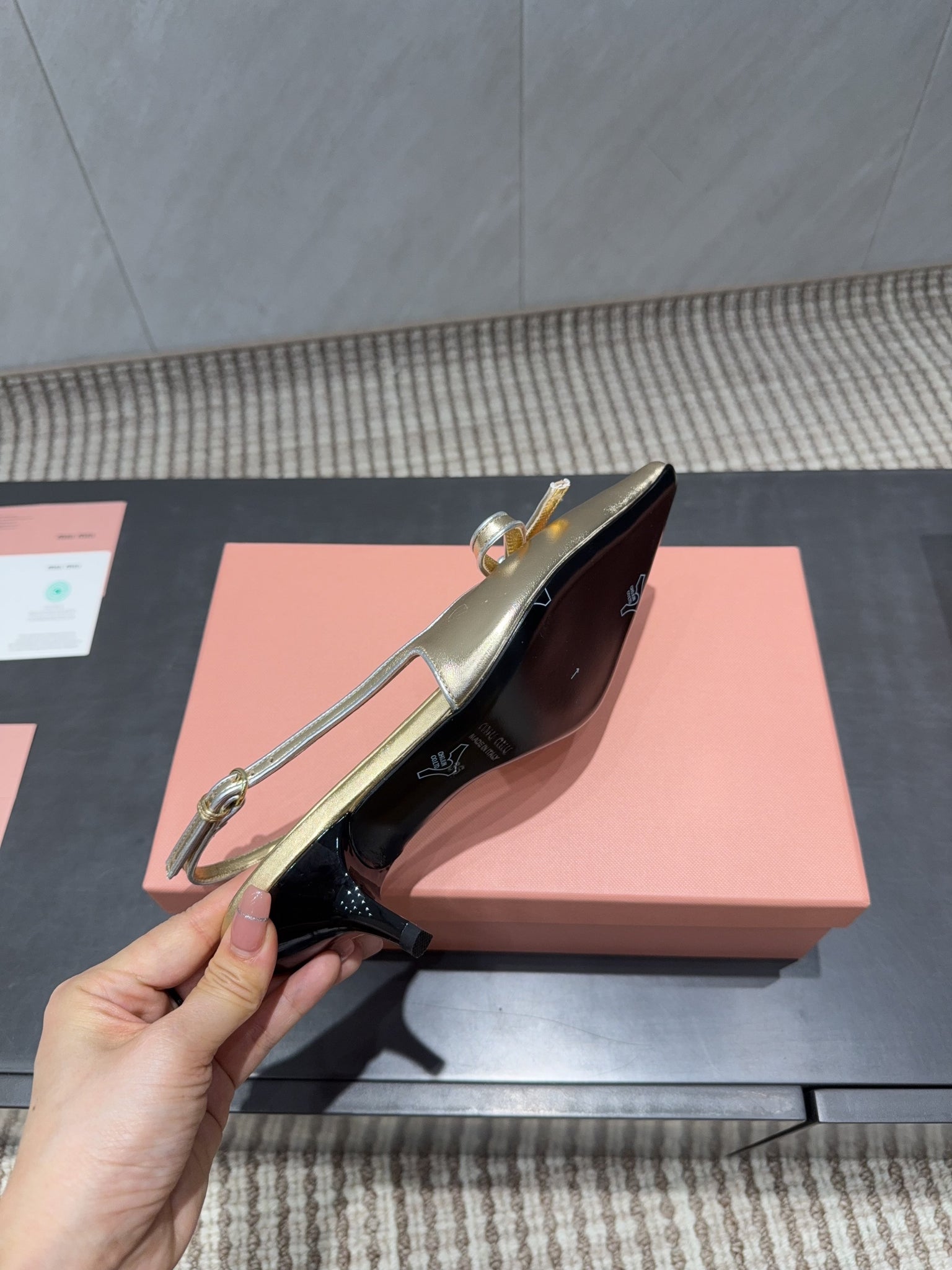 Miu 26s Slingback 55mm In Gold Calfskin With Bow