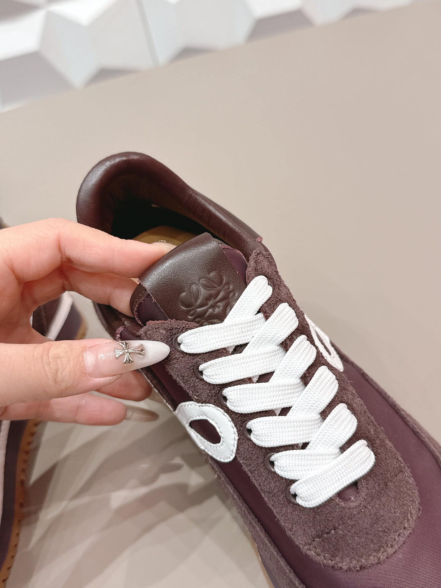 Loewe 26s Flow Runner Sneaker In Dark Brown And White Suede And Calfskin