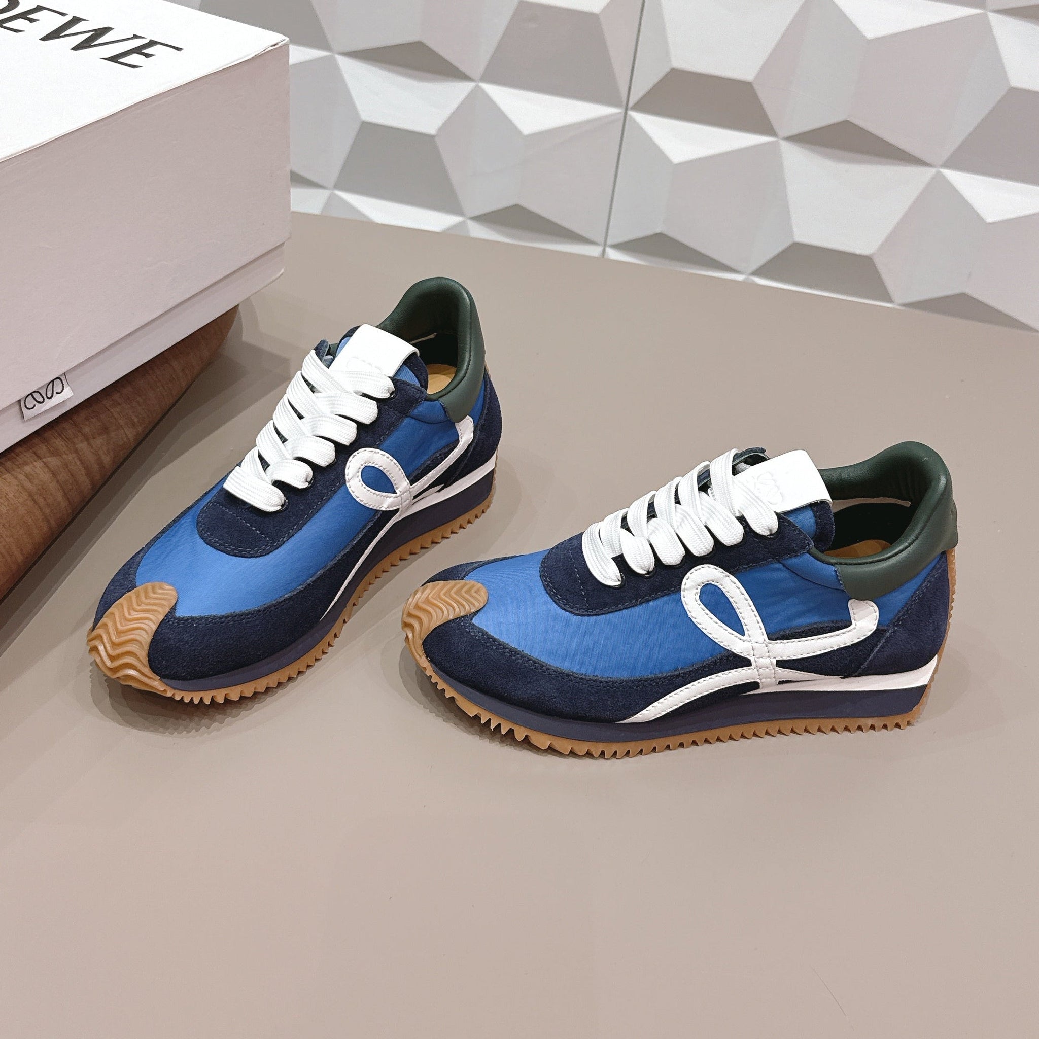 Loewe 26s Flow Runner Sneaker In Navy And Blue Suede And Calfskin