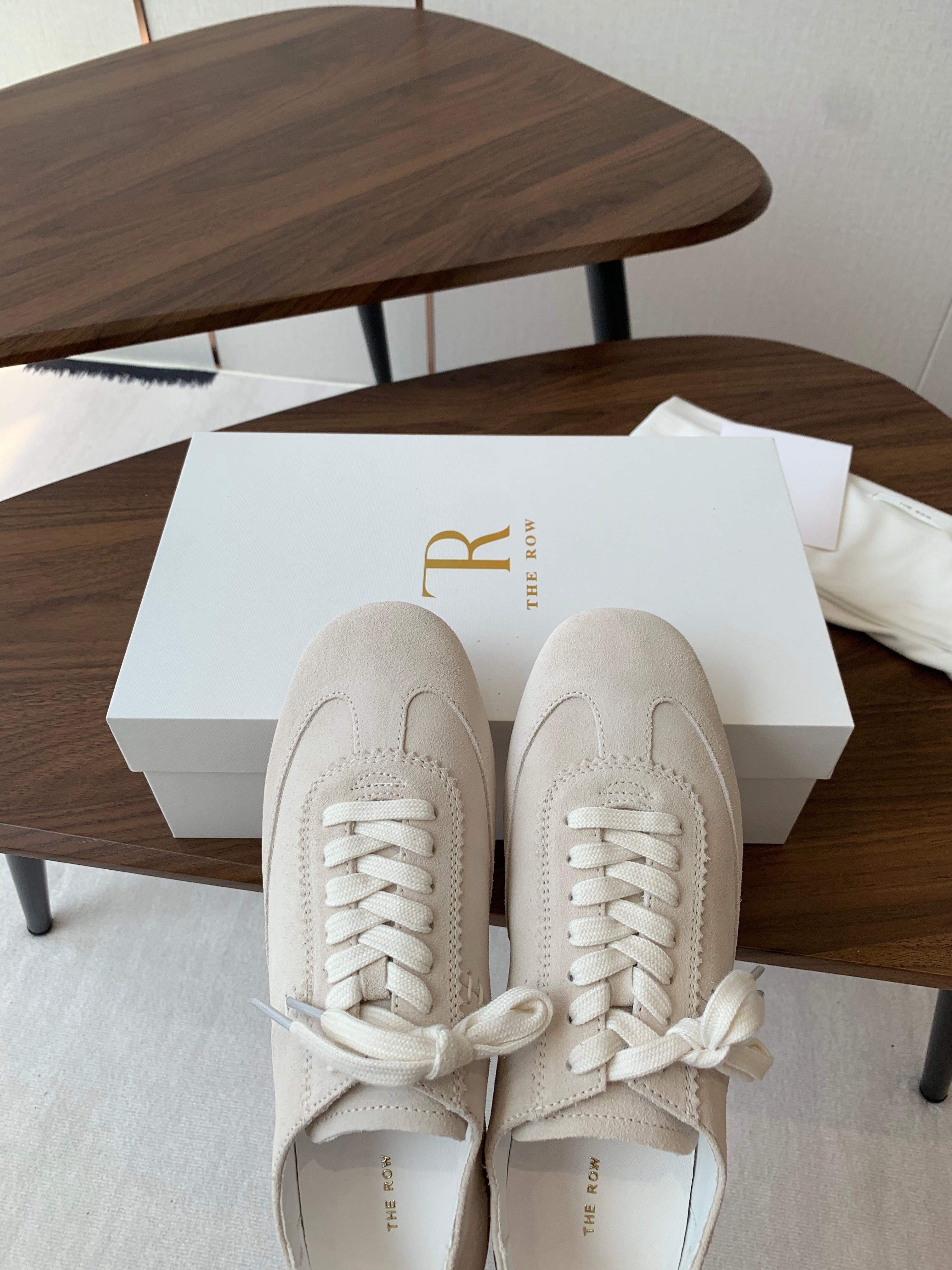 The Row Sneakers Eggshell Cow Suede 334523