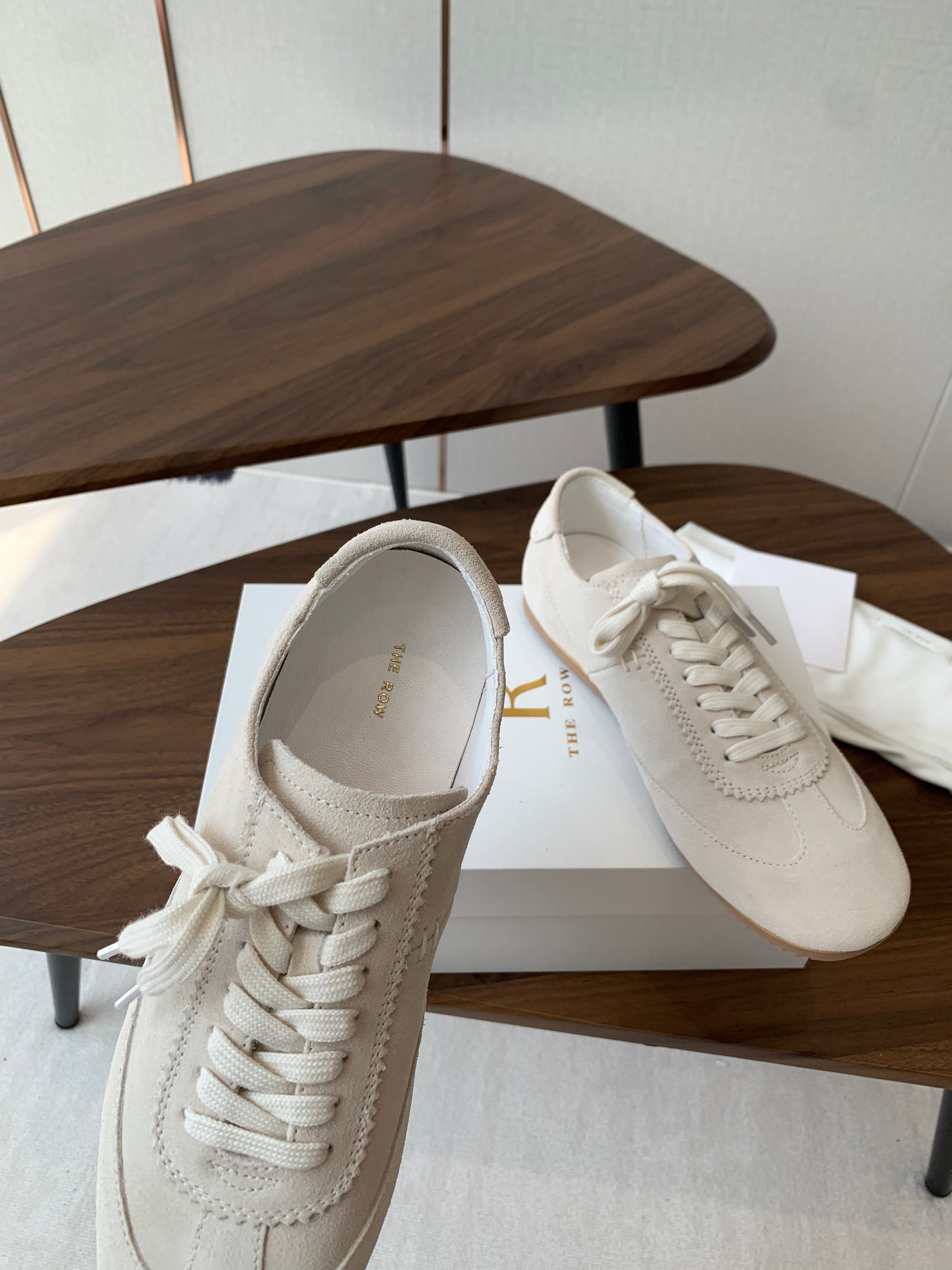 The Row Sneakers Eggshell Cow Suede 334523