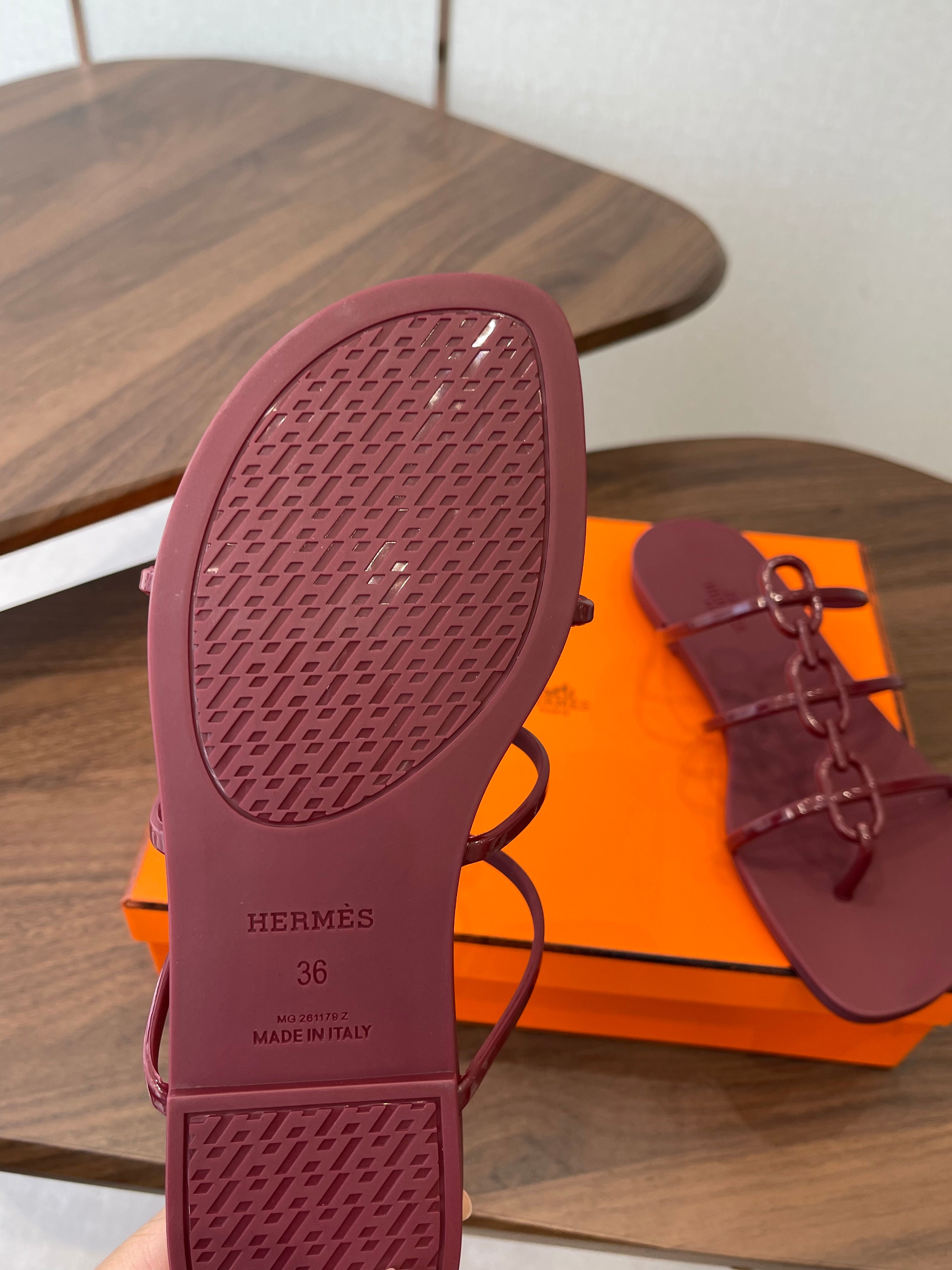 HM Mykonos Sandal Red TPU 624764