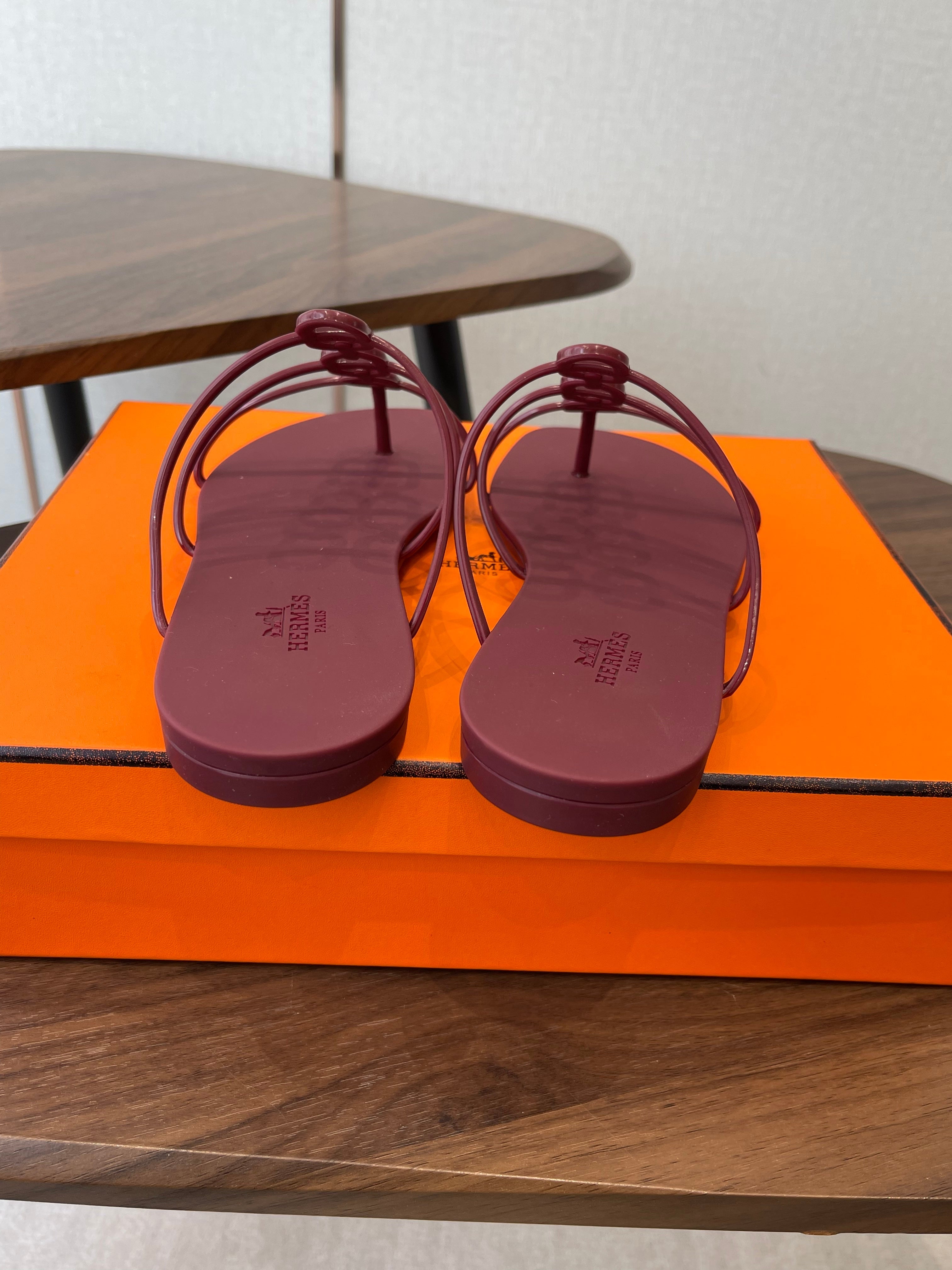 HM Mykonos Sandal Red TPU 624764