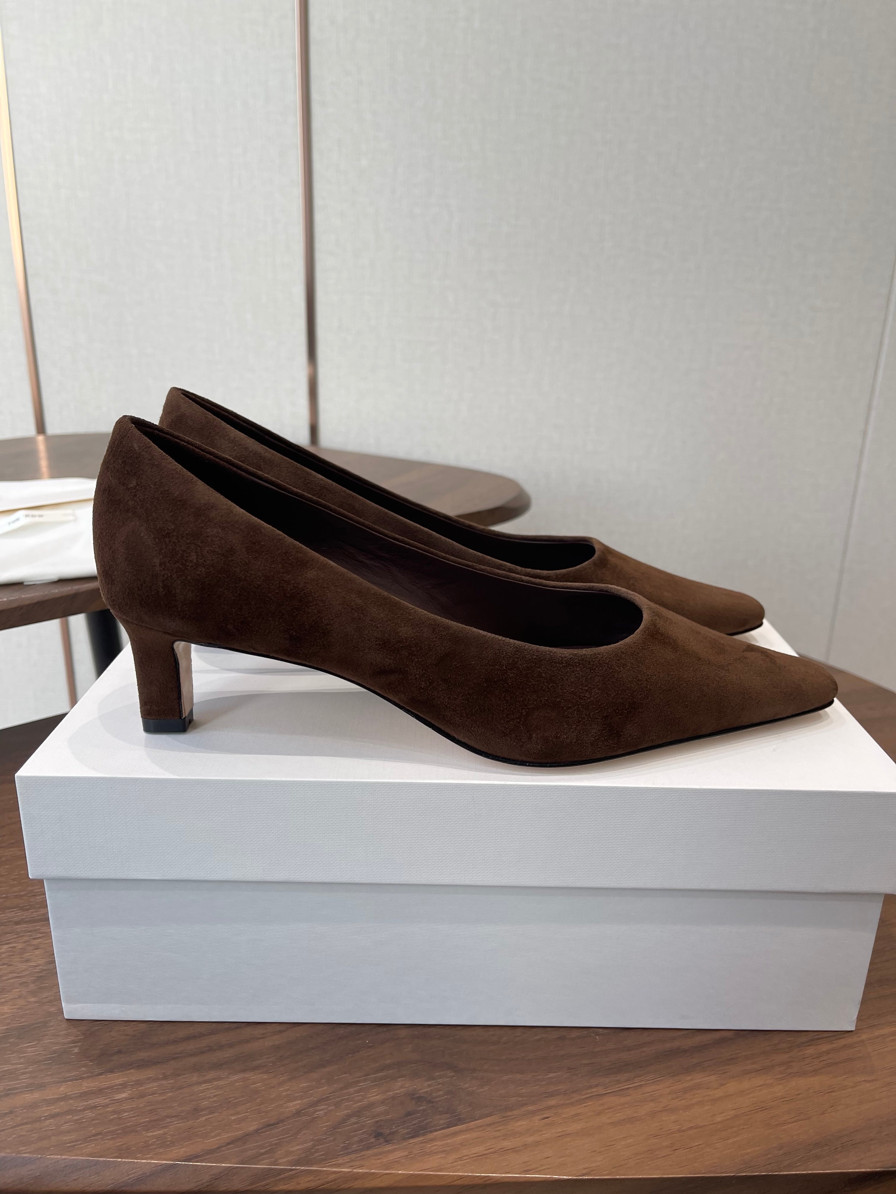 The Row Carla 45 Slingback Chocolate Suede 633752