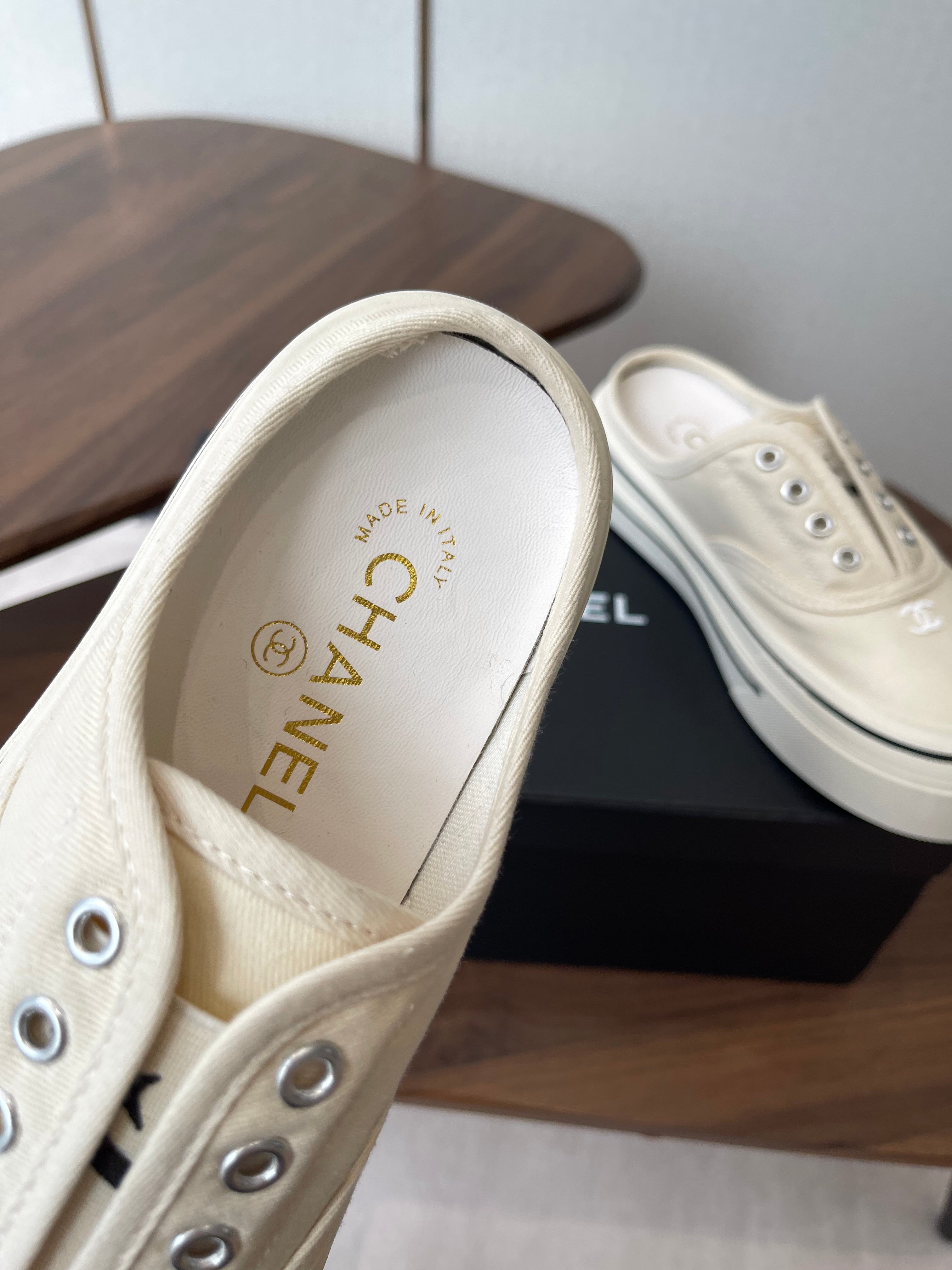 CC 26s Slip-On Platform Ivory Canvas 727466