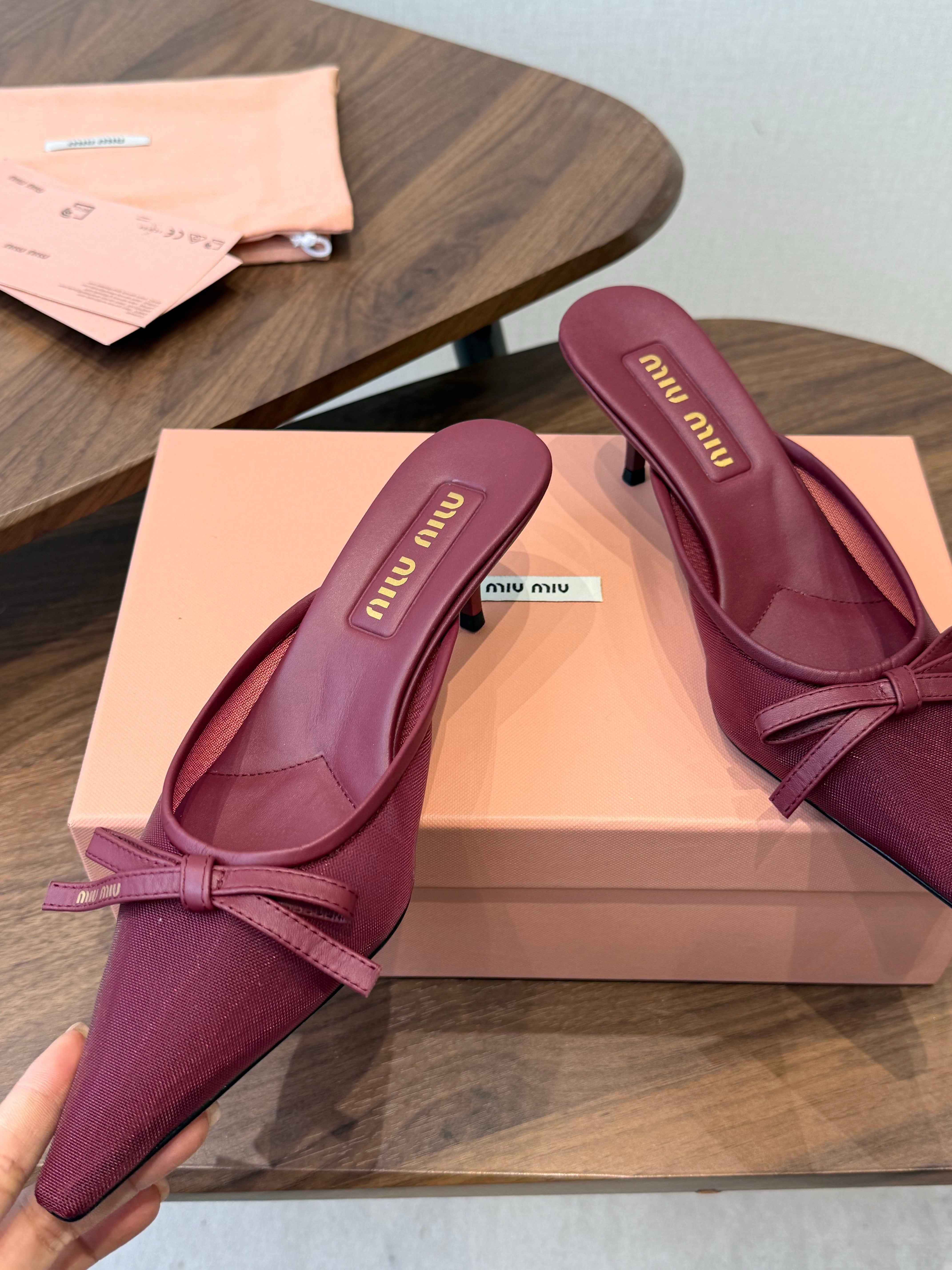 Miu 26s High-Heeled Mules Burgundy Cotton 790456