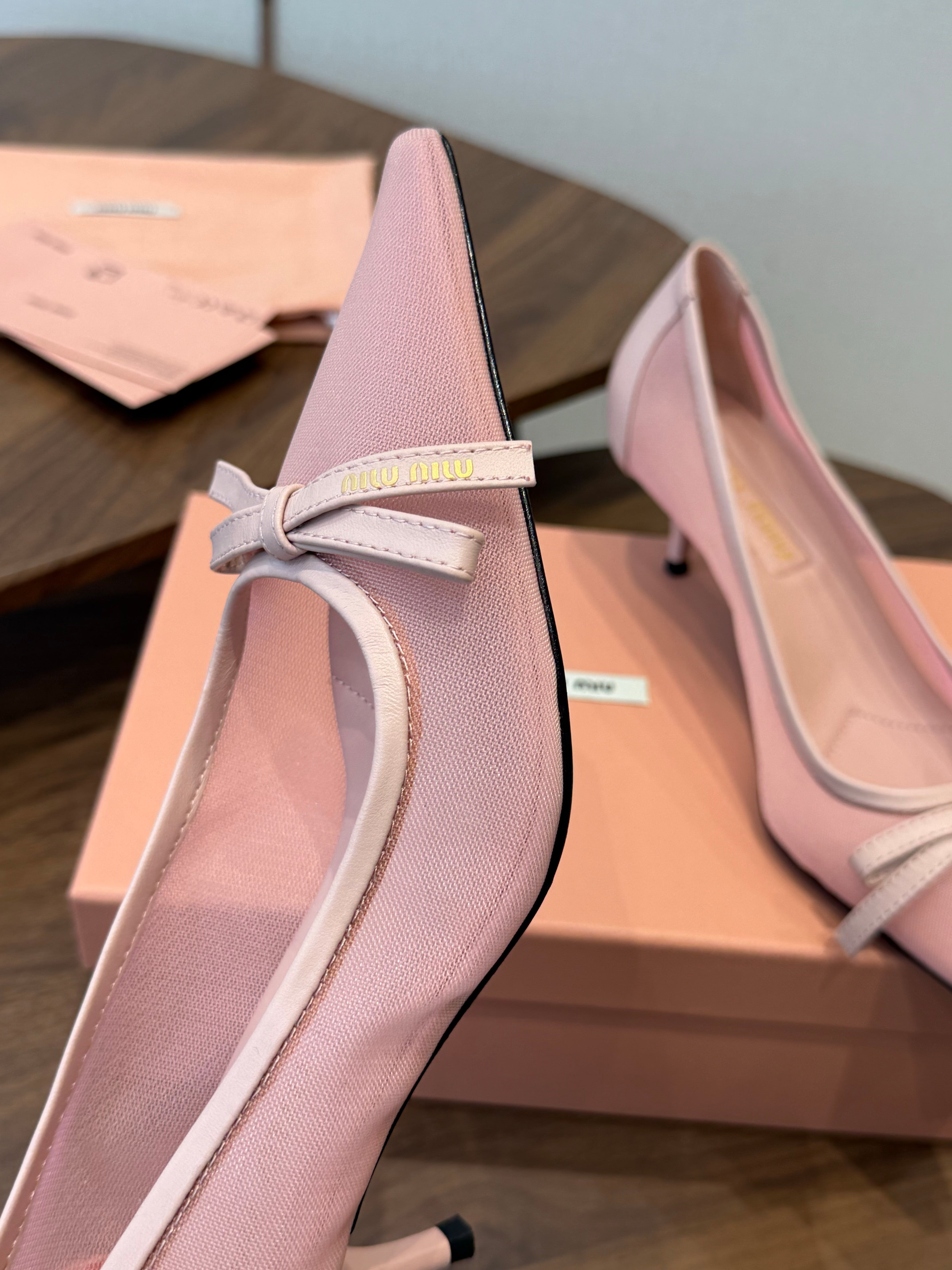 Miu 26s High-Heeled Pump Light Pink Cotton 790461