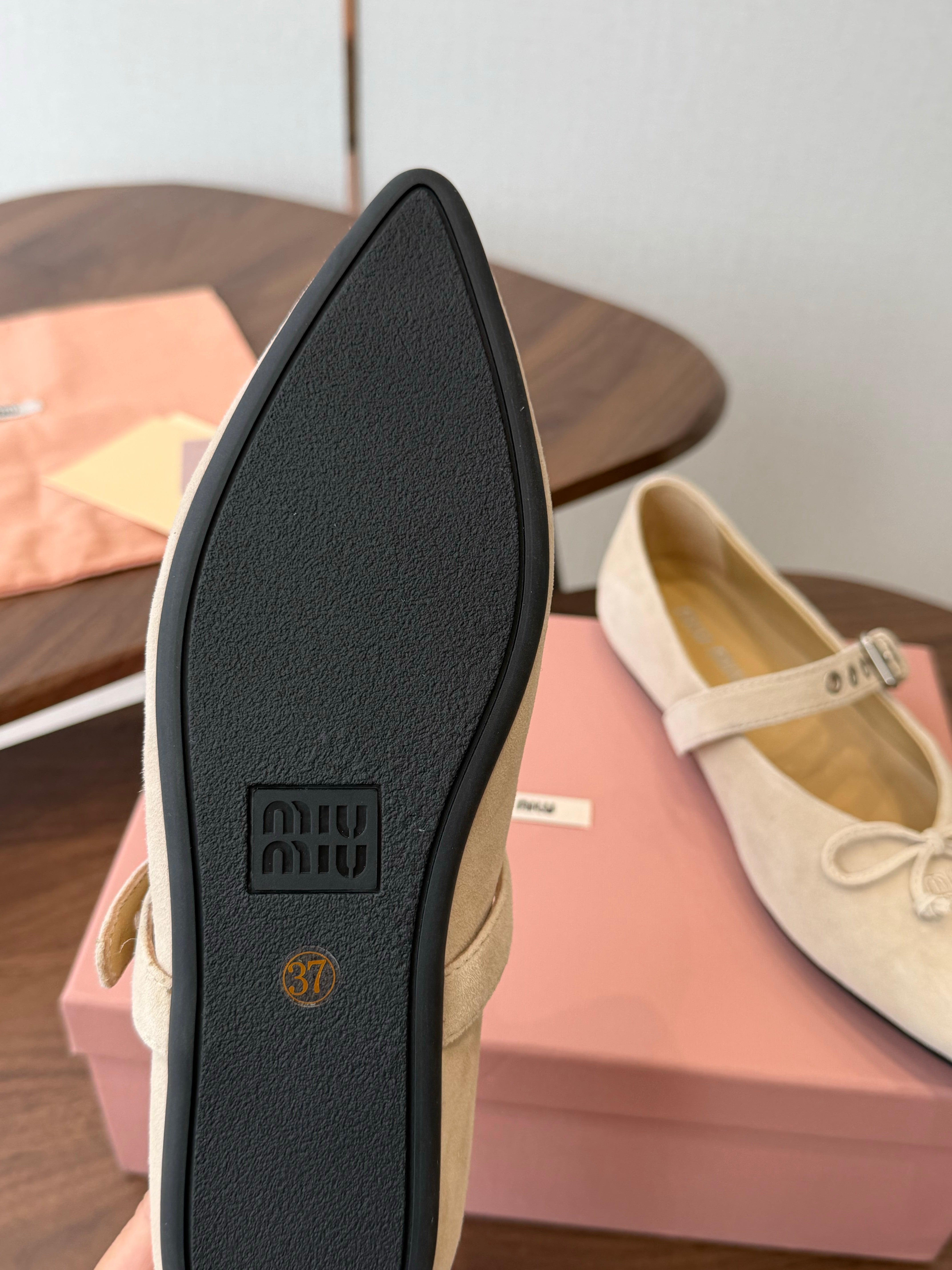 Miu Pointed-Toe Ballerina Flats Light Khaki Suede 940005