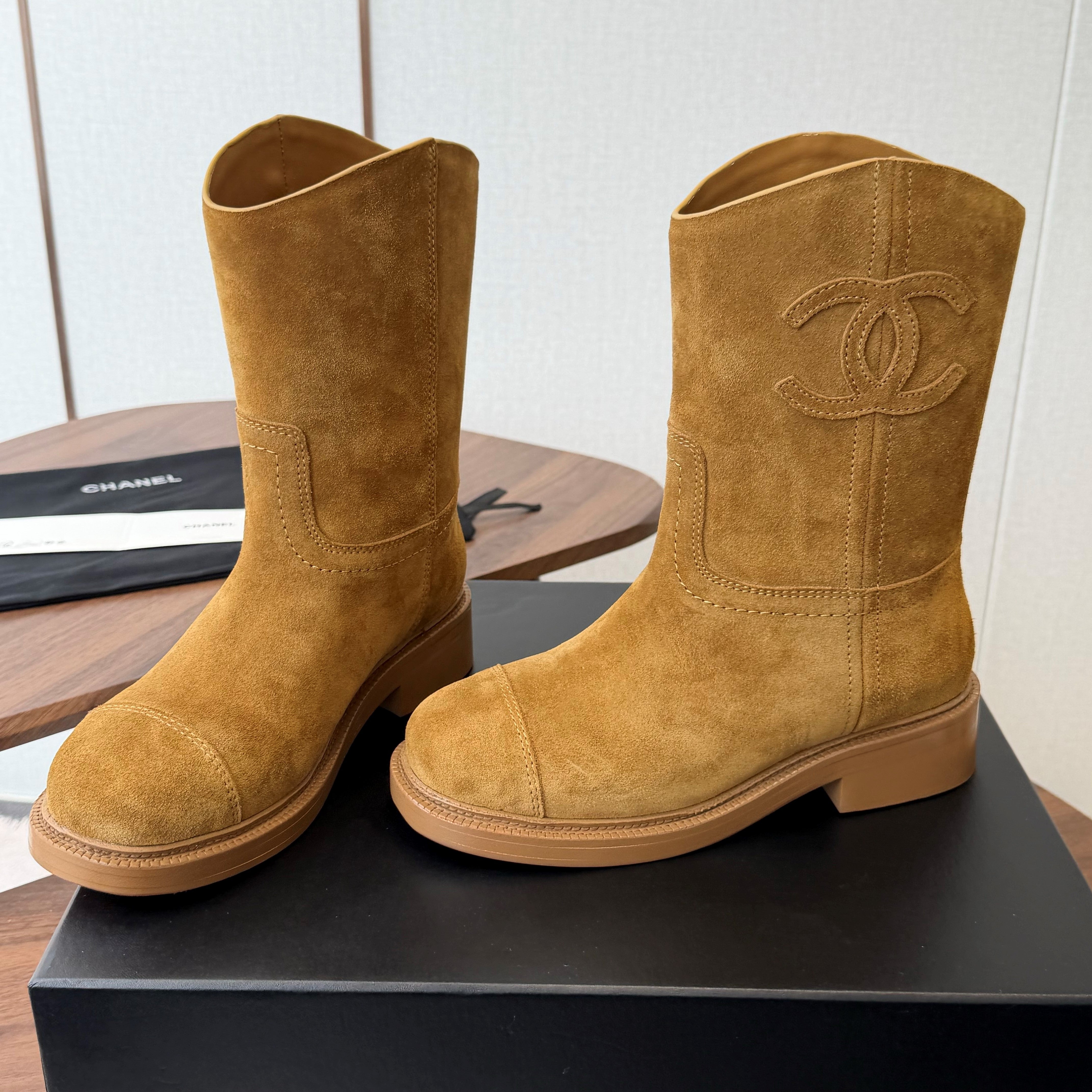 CC 26s Biker Mid Boots 3cm Camel Suede 102127