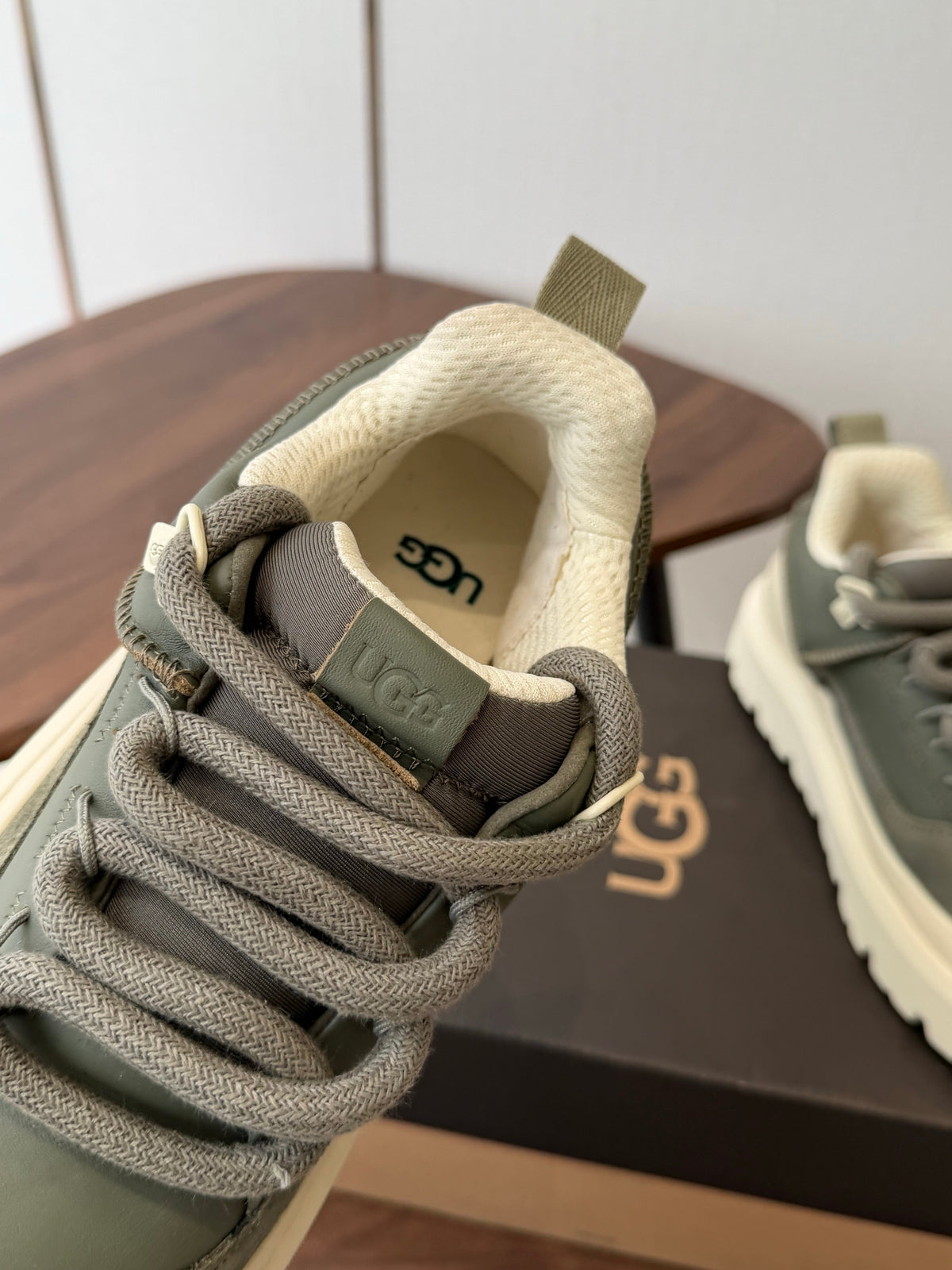 UGG Heritage Utility Sneaker Moss Green Buffed 1170910
