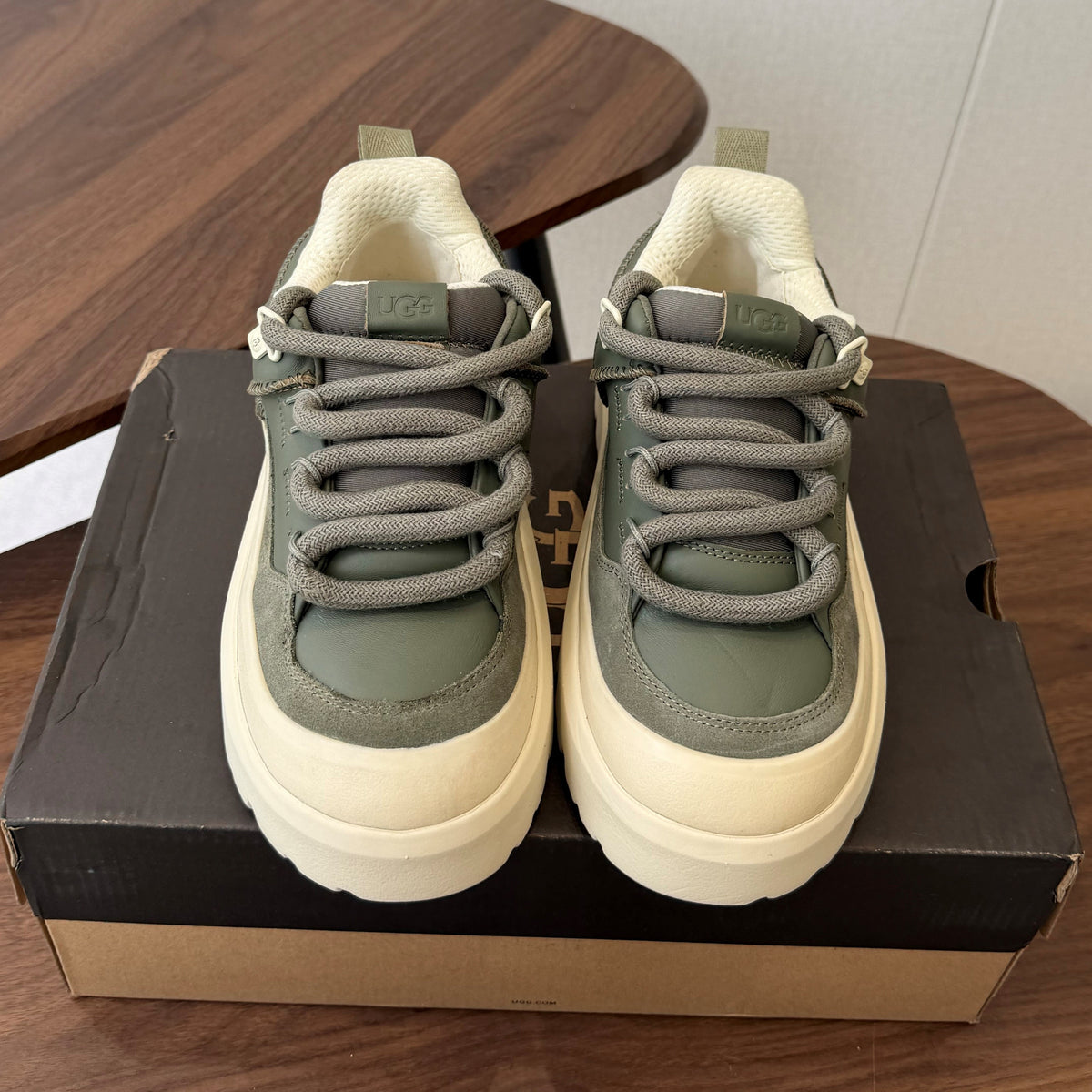 UGG Heritage Utility Sneaker Moss Green Buffed 1170910