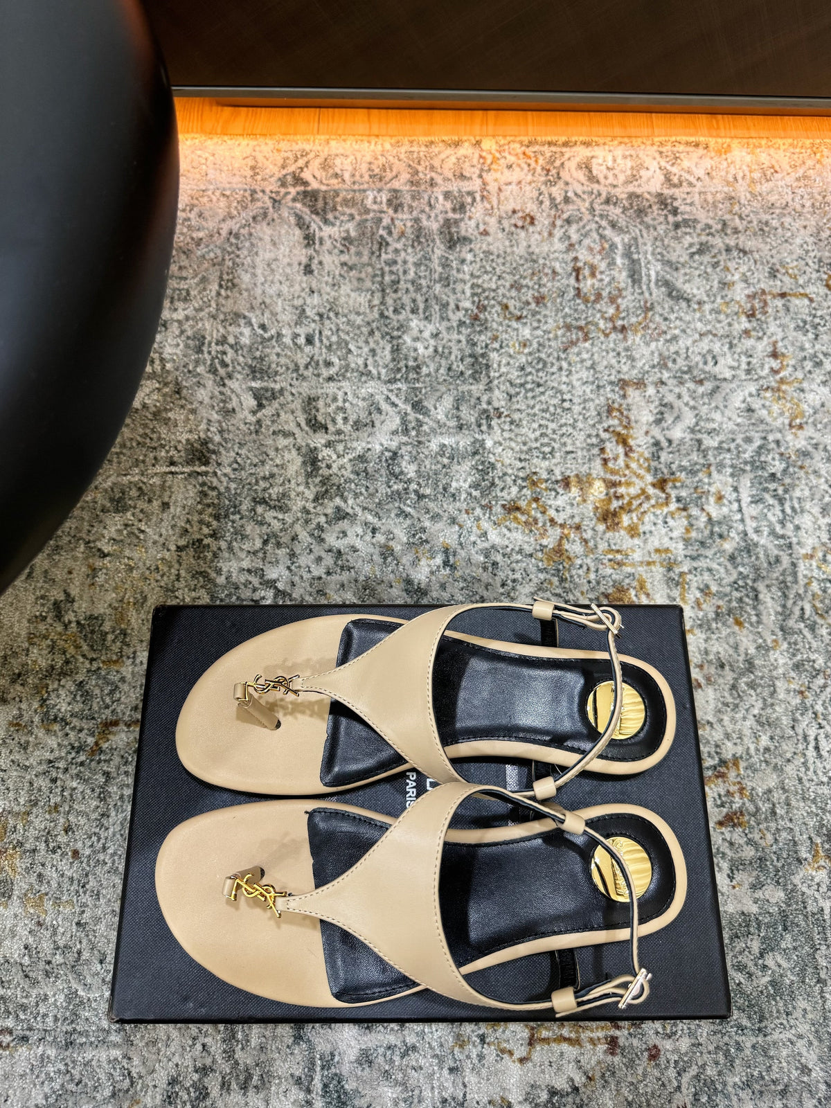 YSL 26s Cassandra Thong Sandals Beige Calfskin Leather 198793