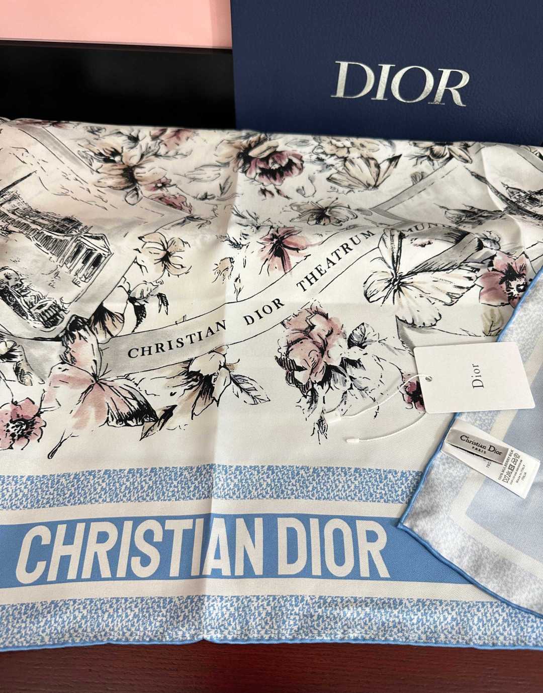 CD Scarf 90x90 Colorful Twill Silk 511171