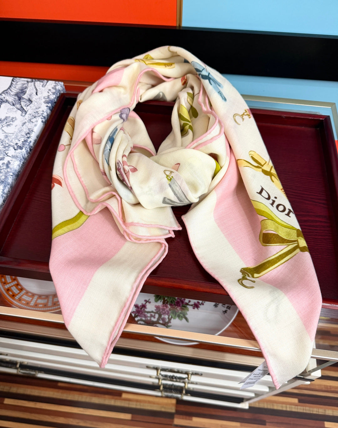 CD Scarf 140x140 Colorful Twill Silk Cashmere 536604
